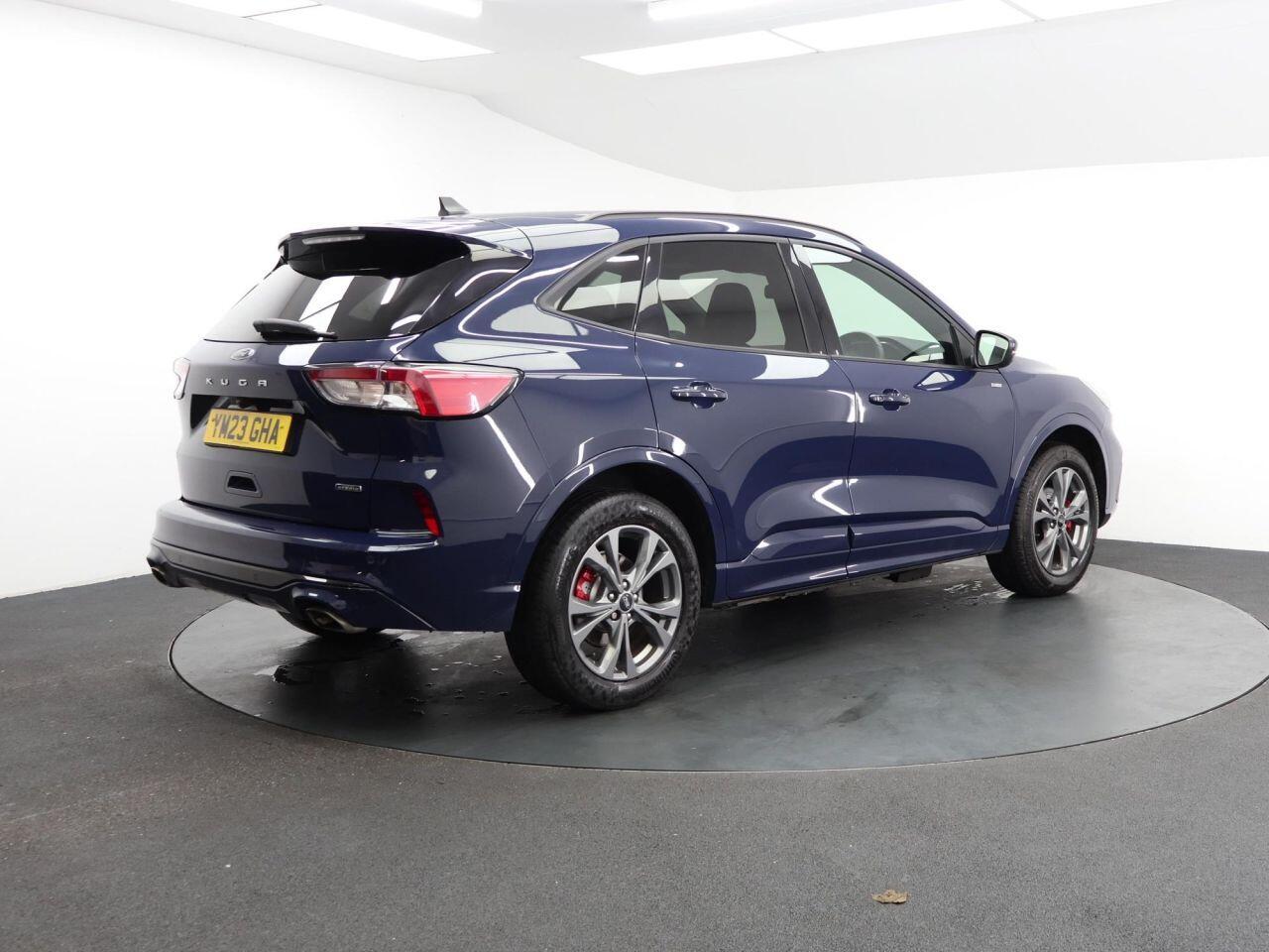 Ford Kuga - Image 12