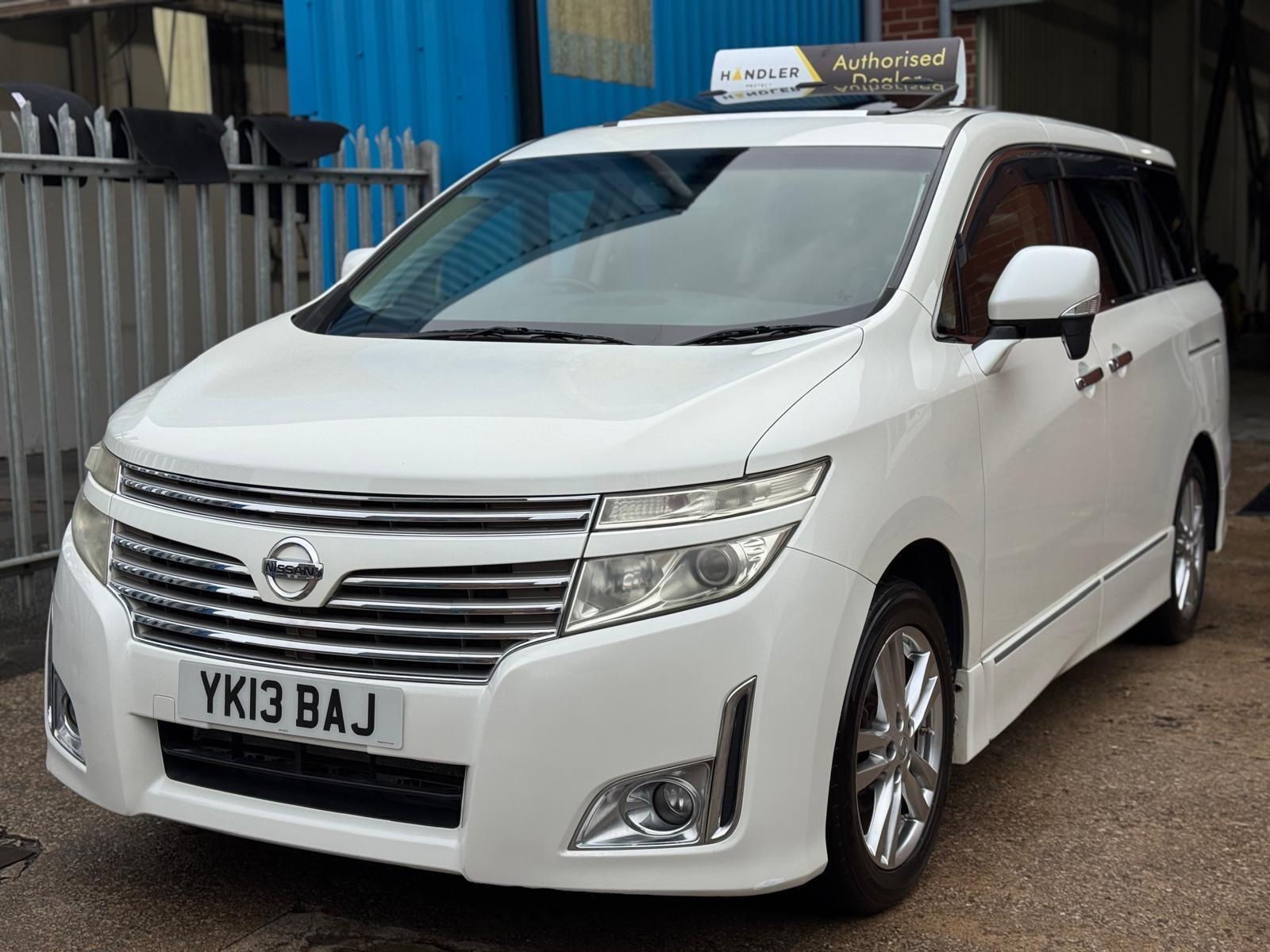 Nissan Elgrand - Image 13