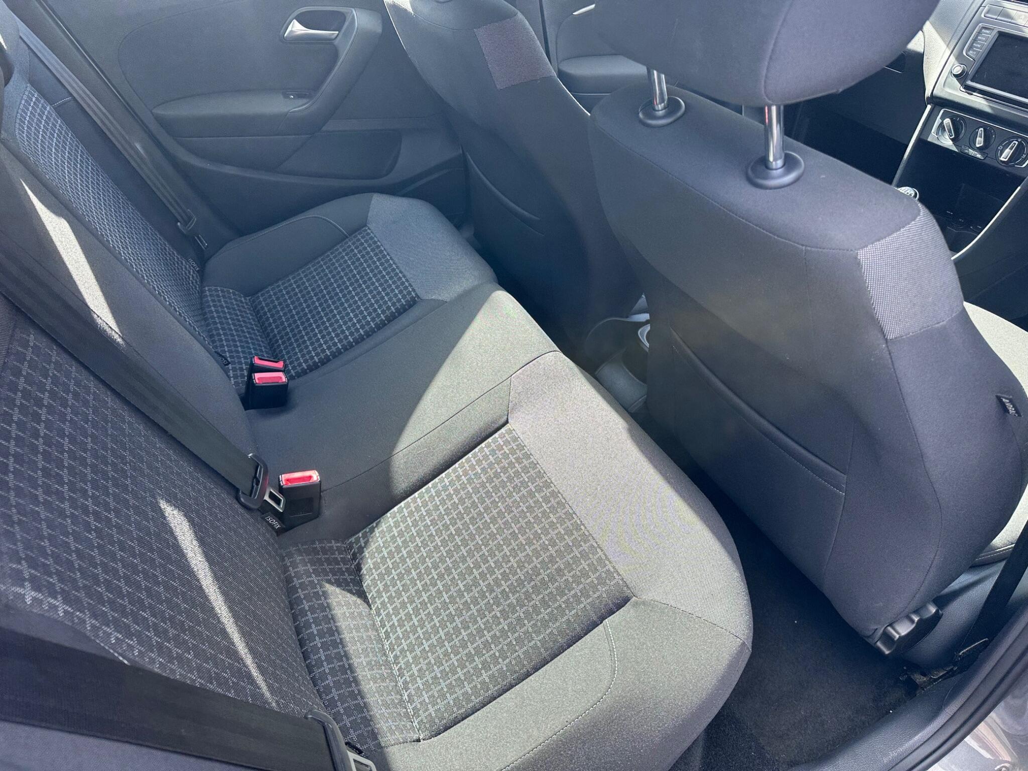 Volkswagen Polo - Image 34