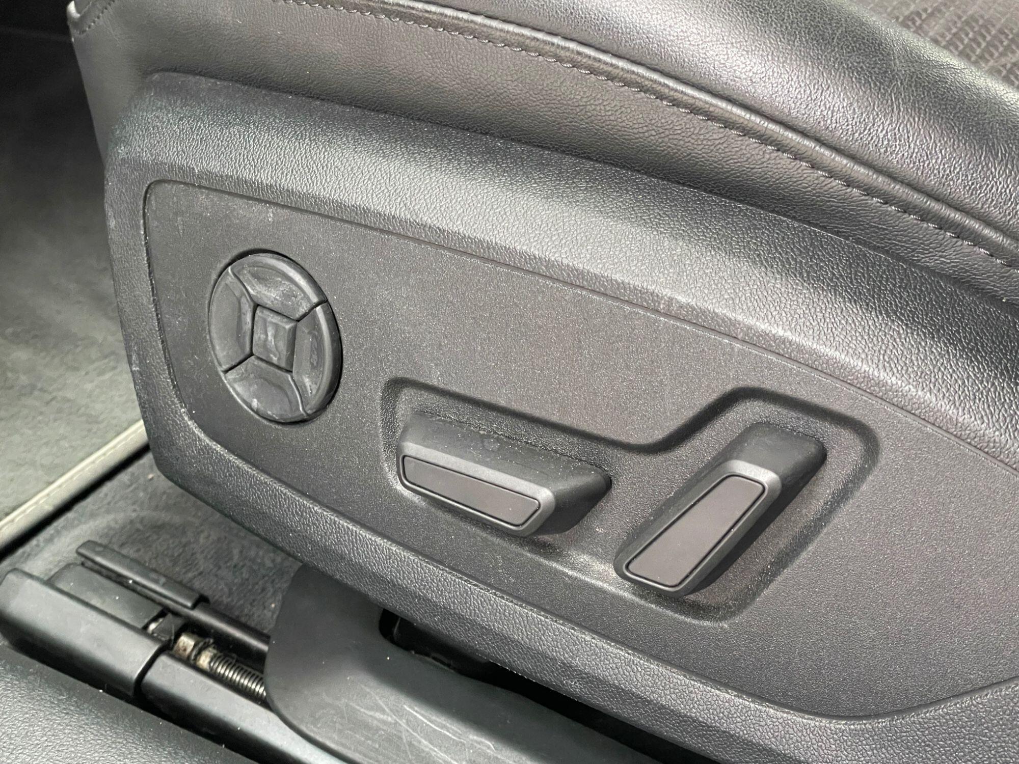 Audi A6 Avant - Image 48