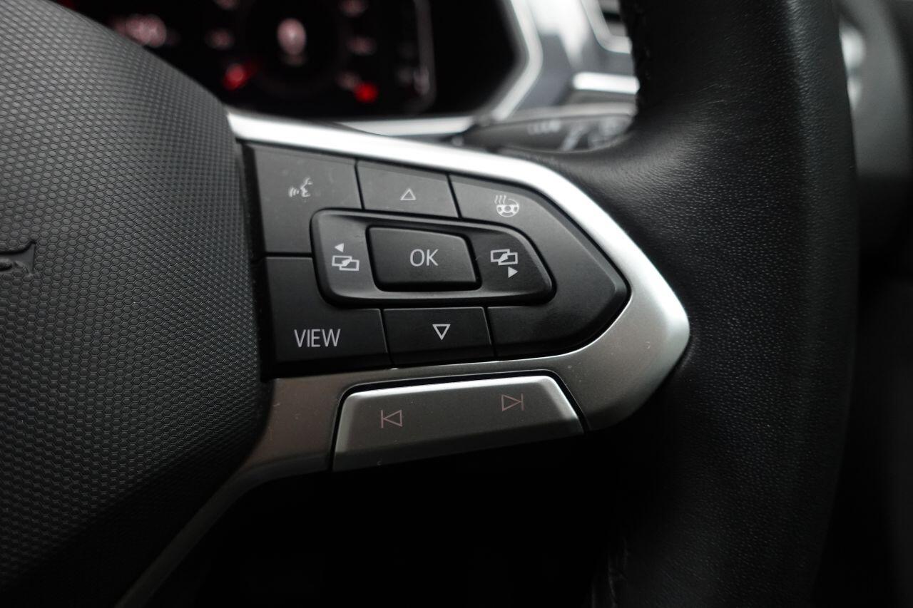 Volkswagen Tiguan - Image 34