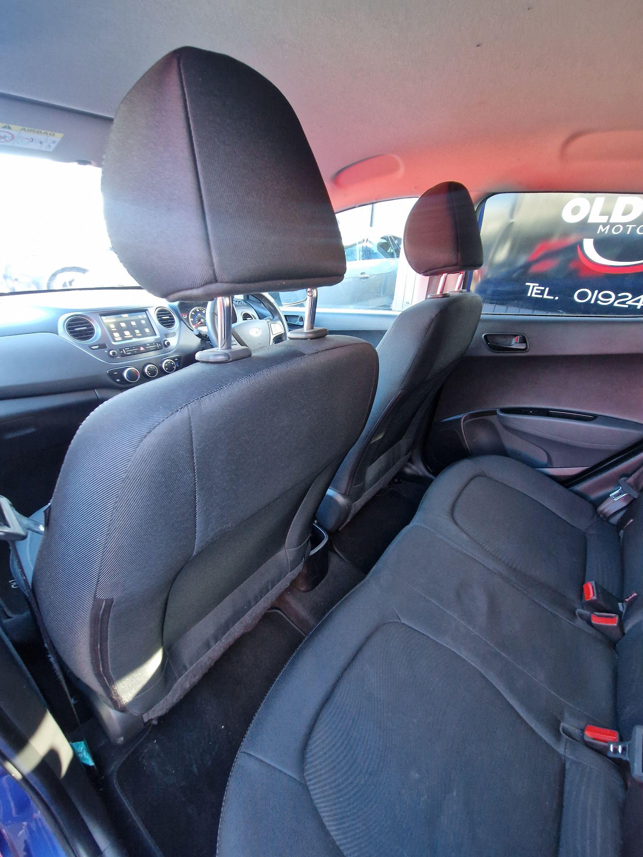 Hyundai i10 - Image 40