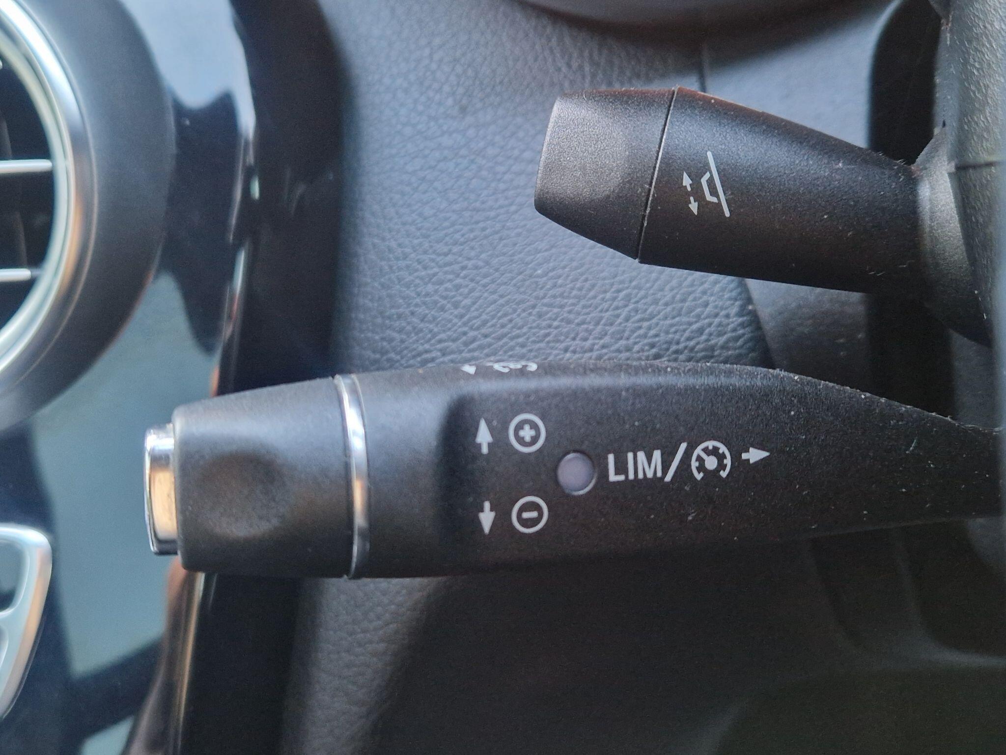 Mercedes C Class - Image 43