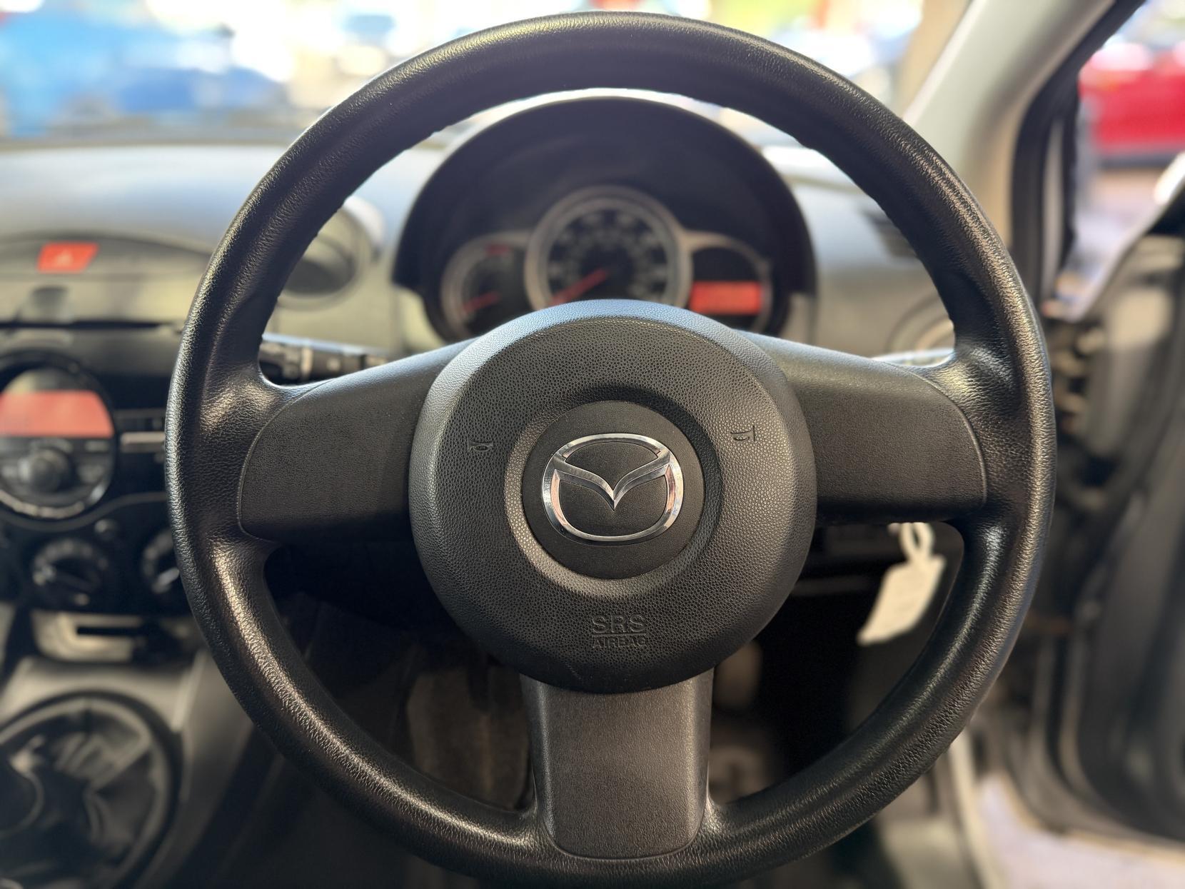 Mazda MAZDA2 - Image 18