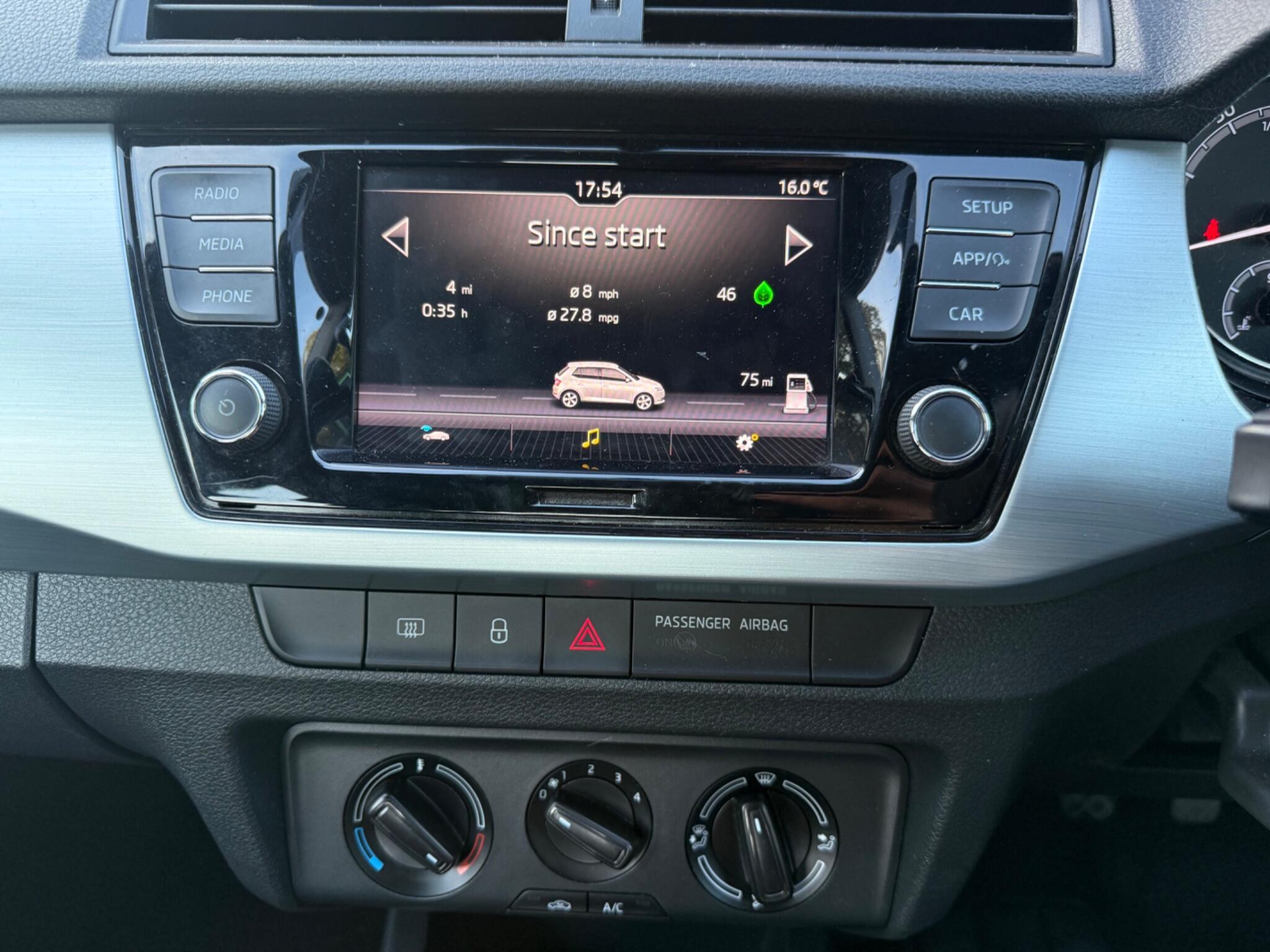 Skoda Fabia - Image 12