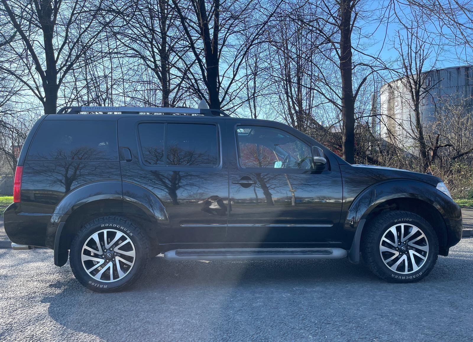 Nissan Pathfinder - Image 11