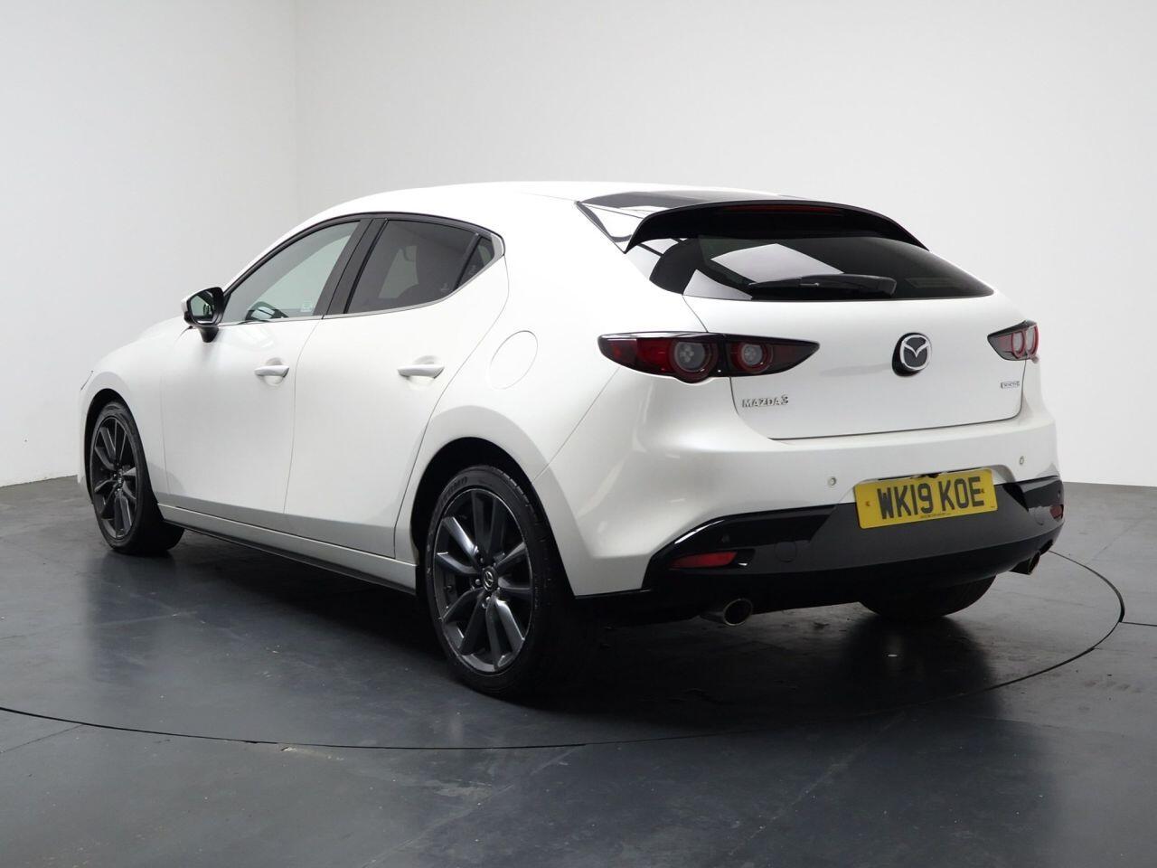 Mazda MAZDA3 - Image 9