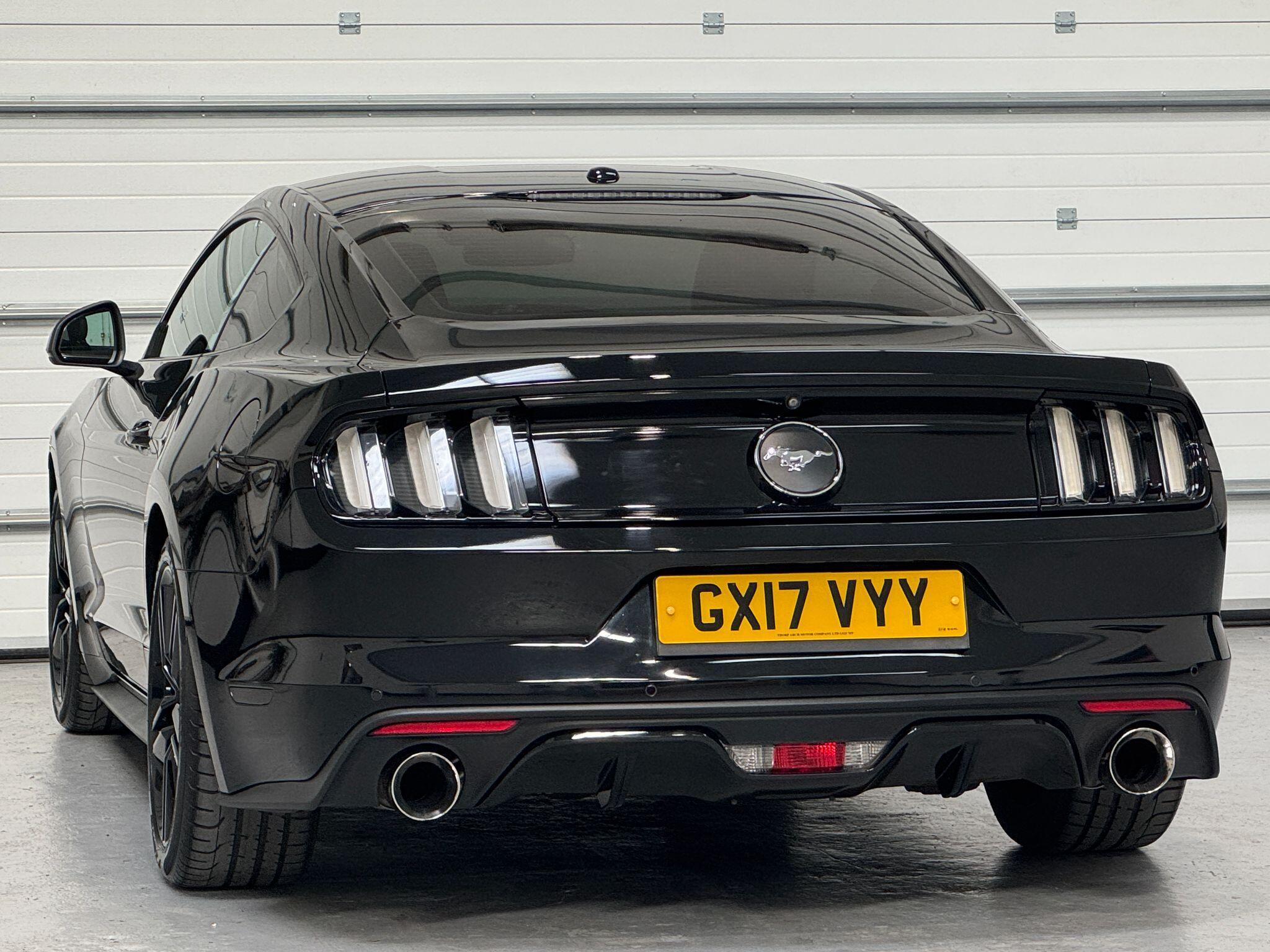 Ford Mustang - Image 14