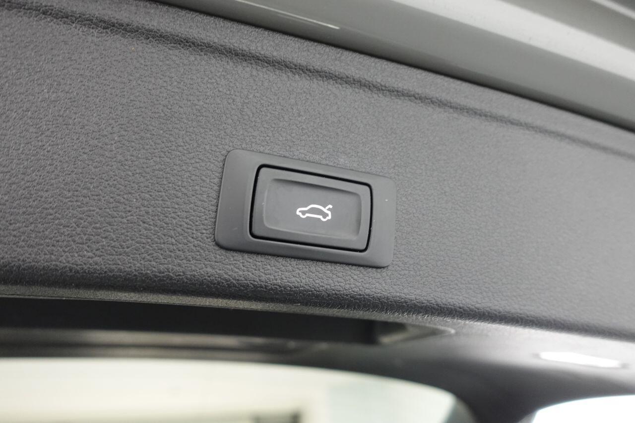 Audi A4 Avant - Image 11