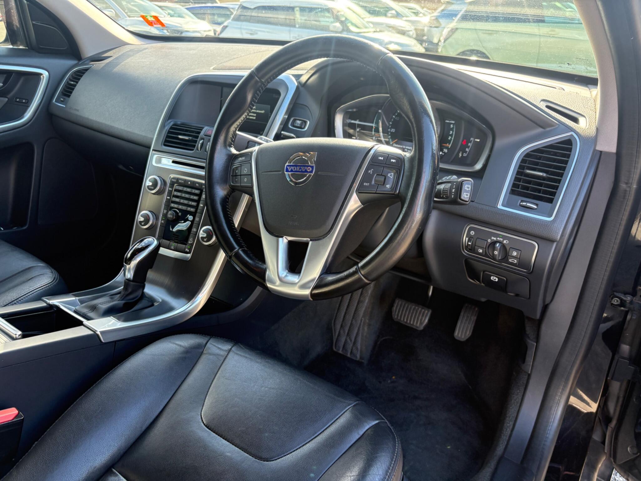 Volvo XC60 - Image 9