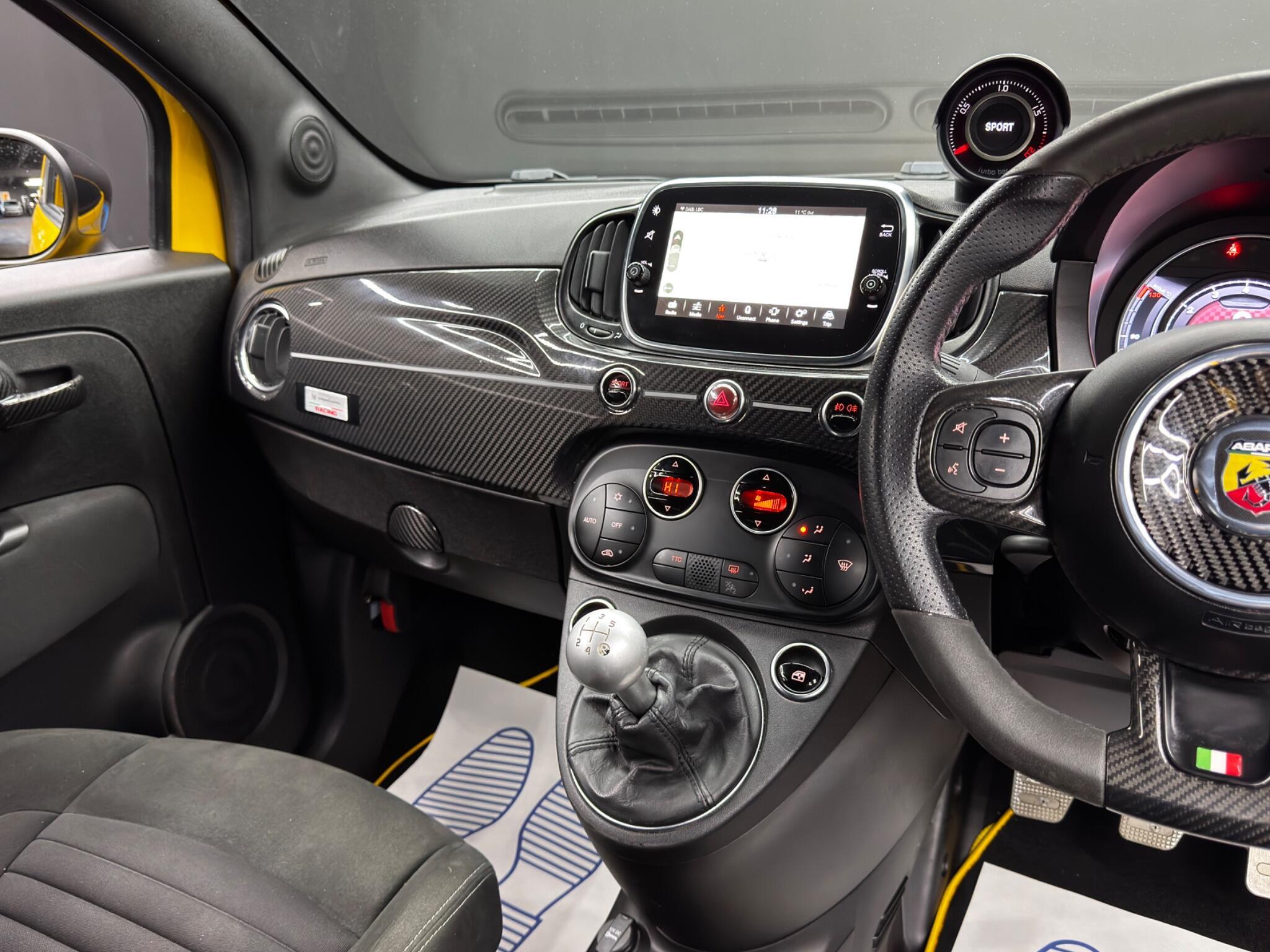 Abarth 595 - Image 23