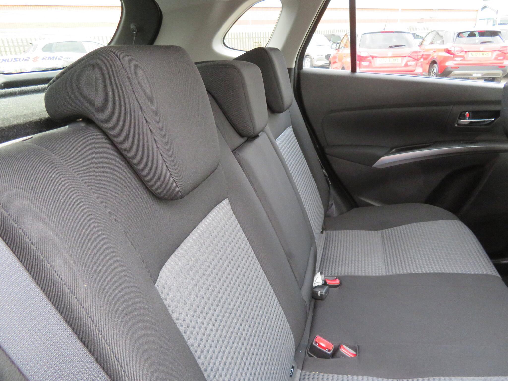 Suzuki S-Cross - Image 20
