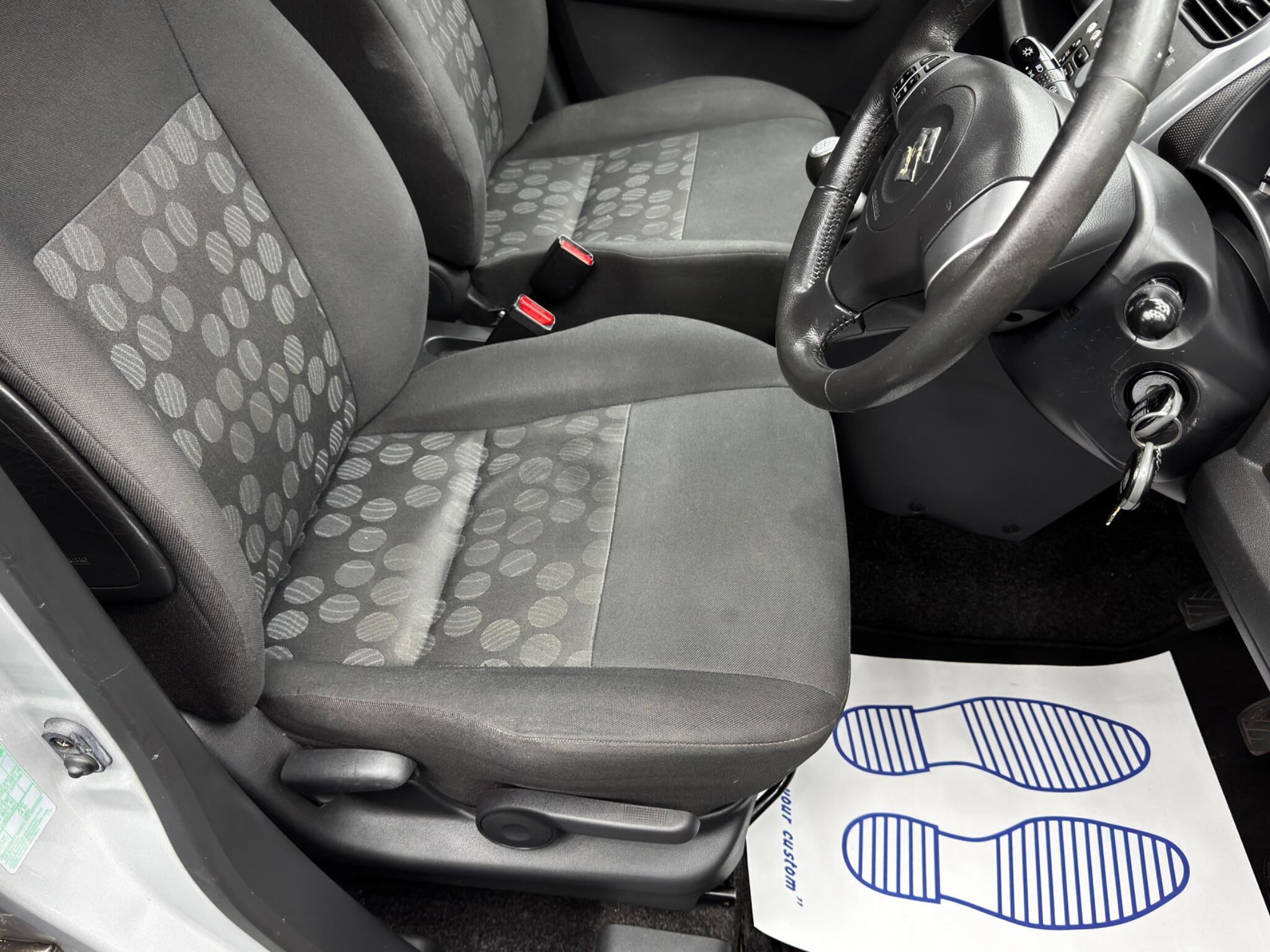 Suzuki Splash - Image 13