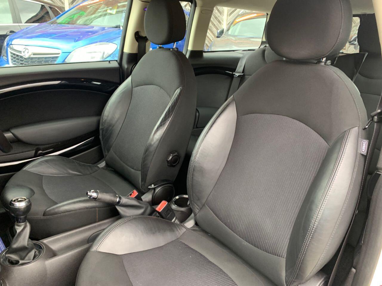 MINI Clubman - Image 19