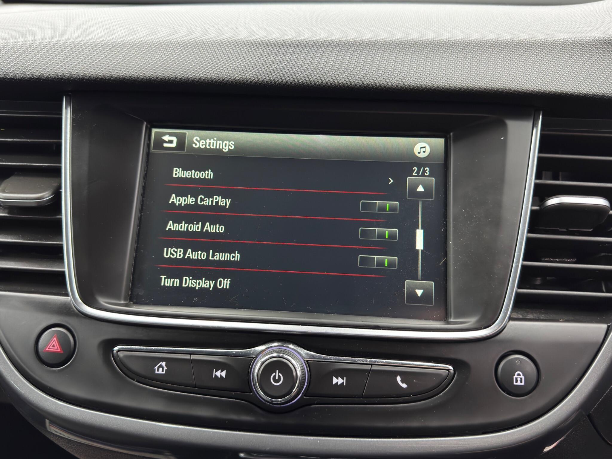 Vauxhall Crossland - Image 32