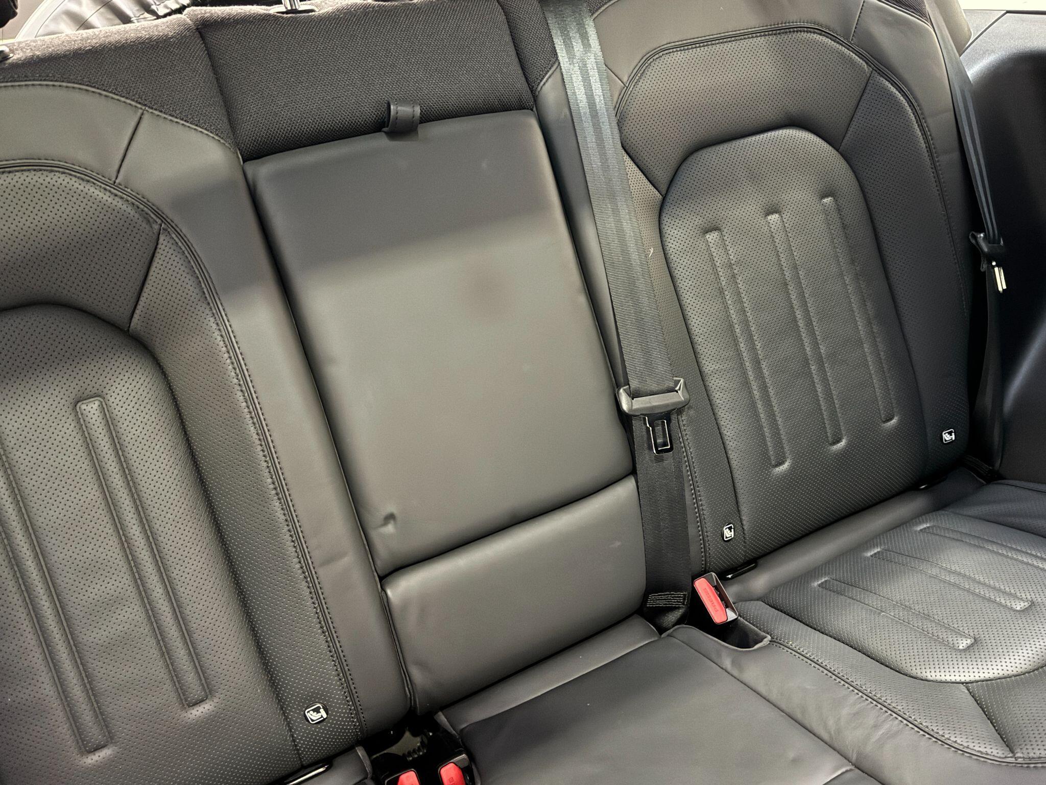 Land Rover Defender 90 - Image 22