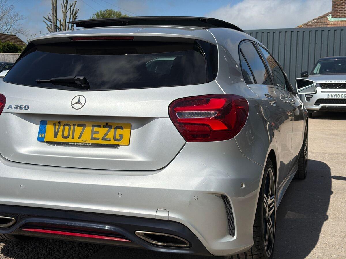 Mercedes-benz A-CLASS - Image 15