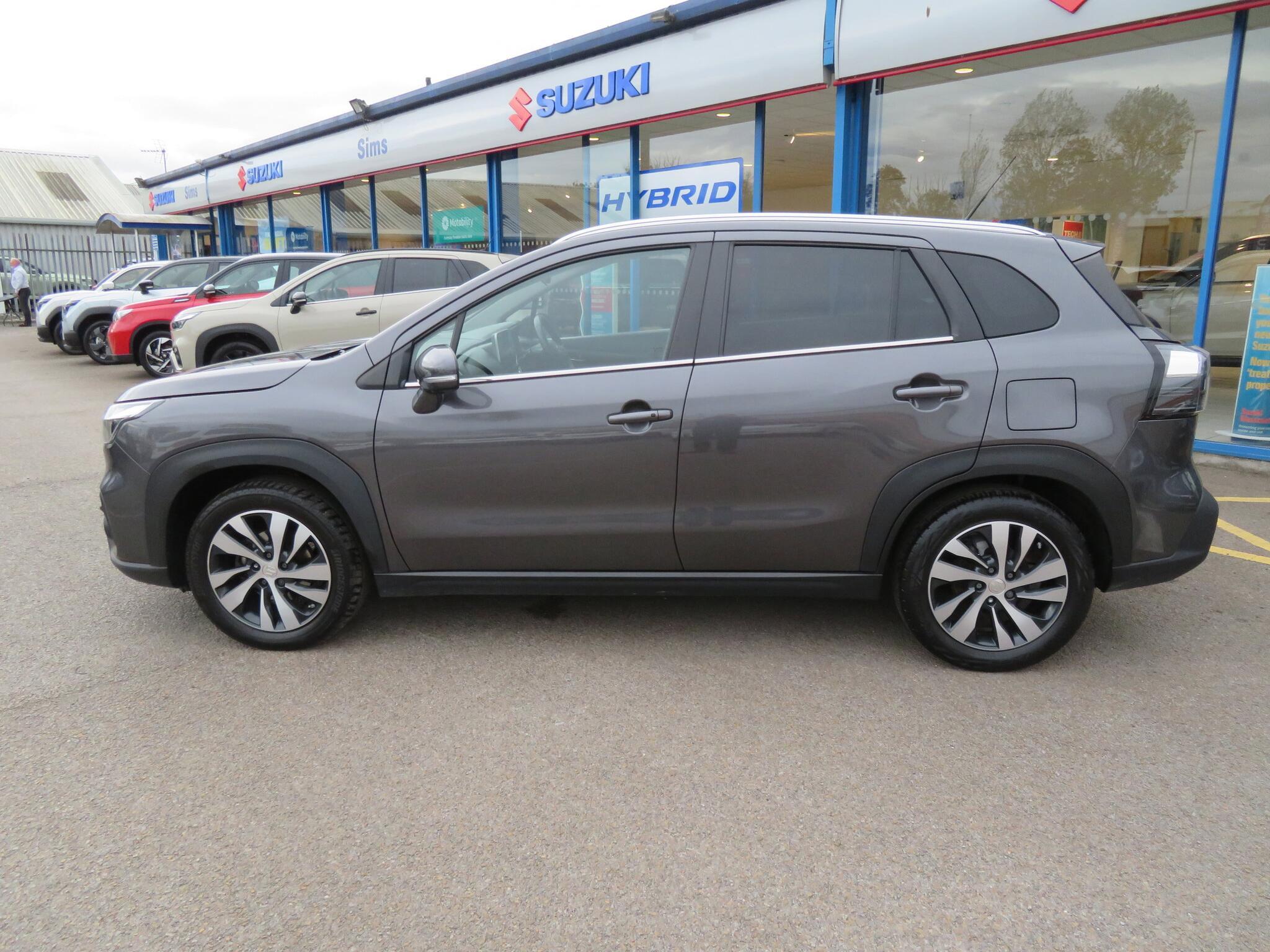 Suzuki S-Cross - Image 11