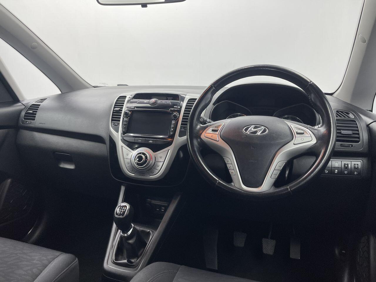 Hyundai ix20 - Image 29