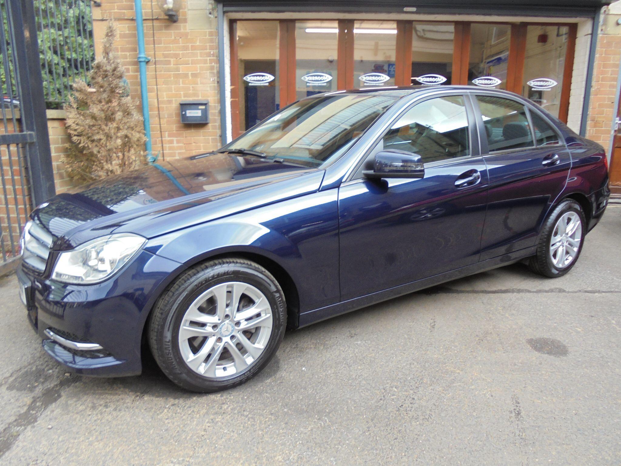 Mercedes C Class - Image 2