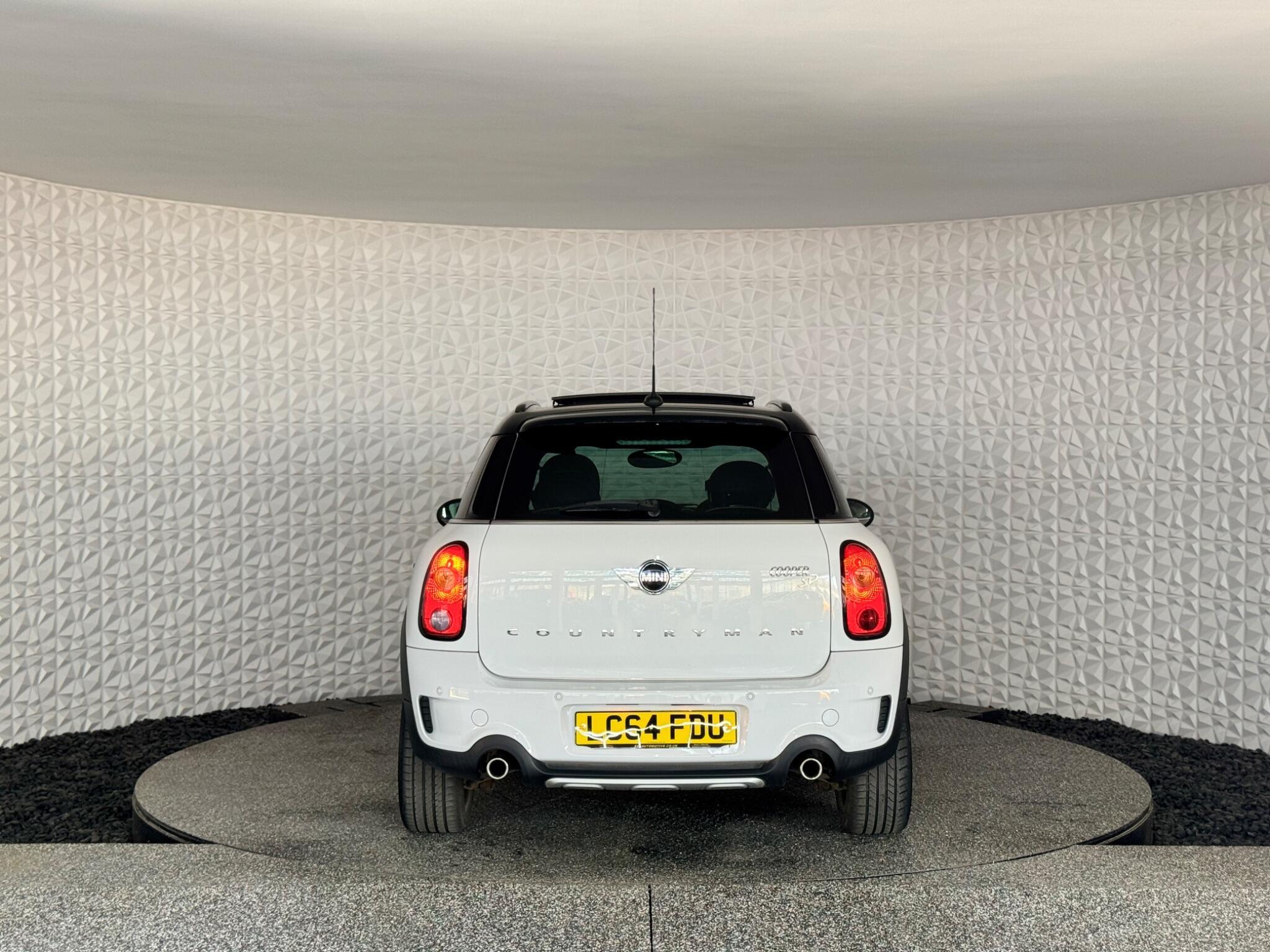 MINI Countryman - Image 16