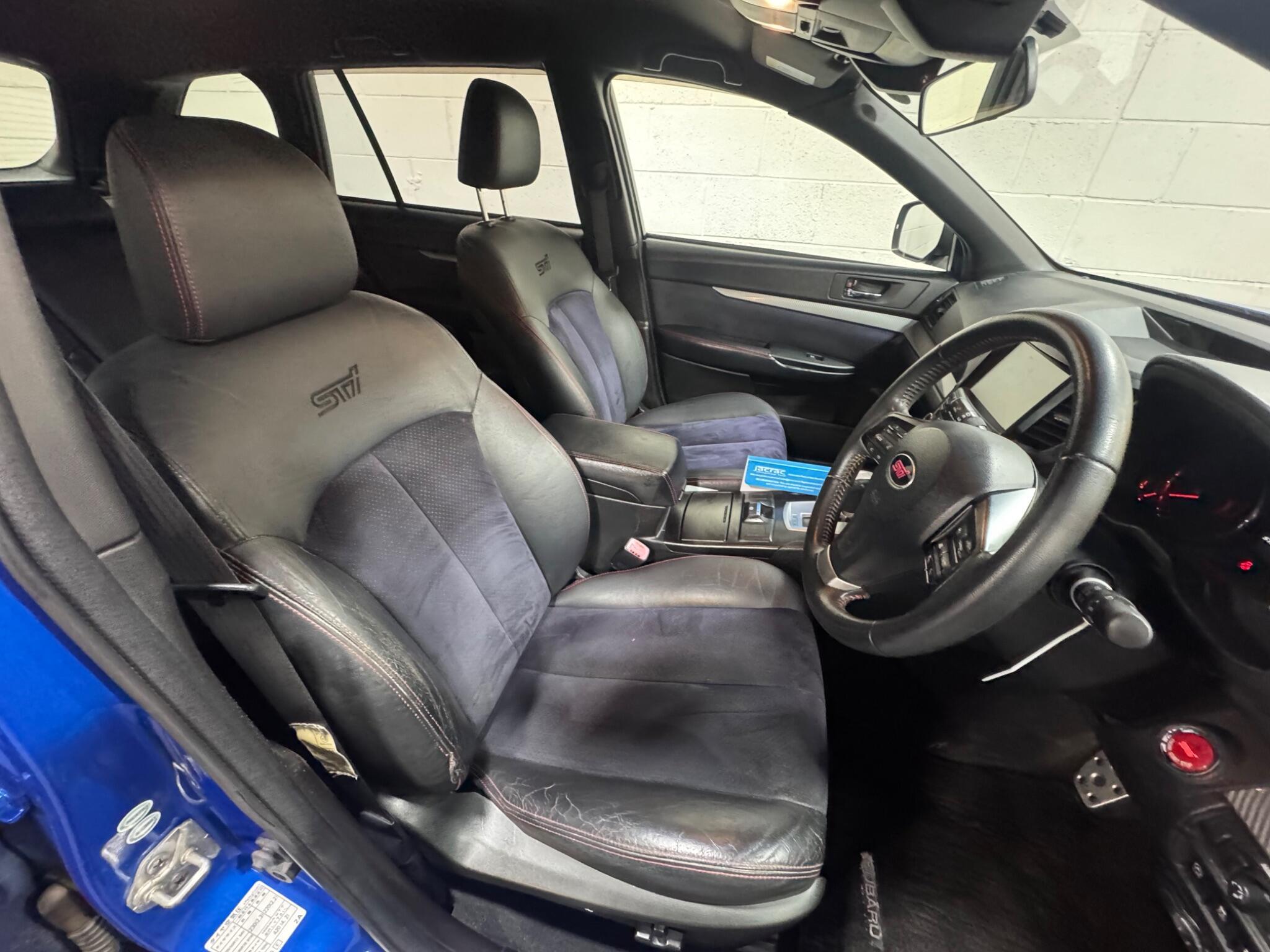 Subaru Legacy - Image 8