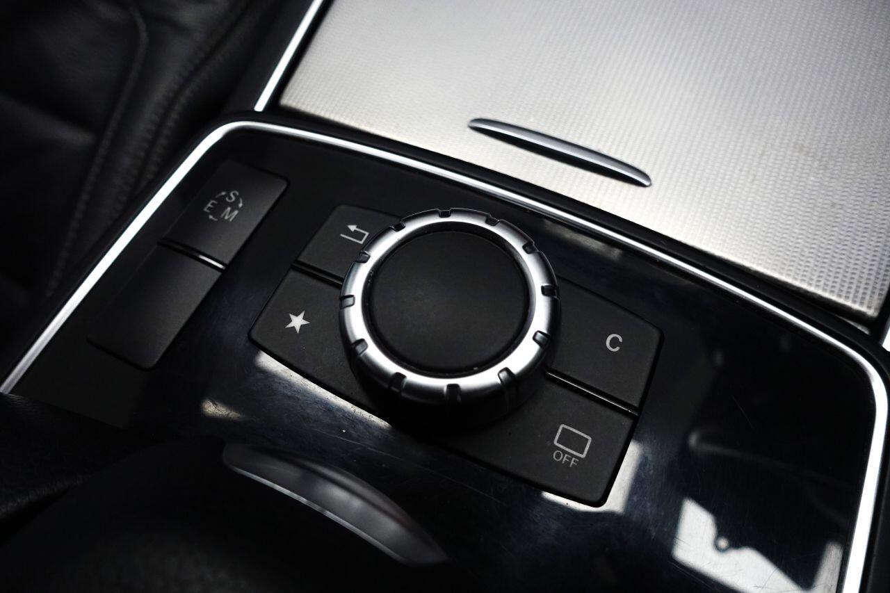 Mercedes-benz E-CLASS - Image 39