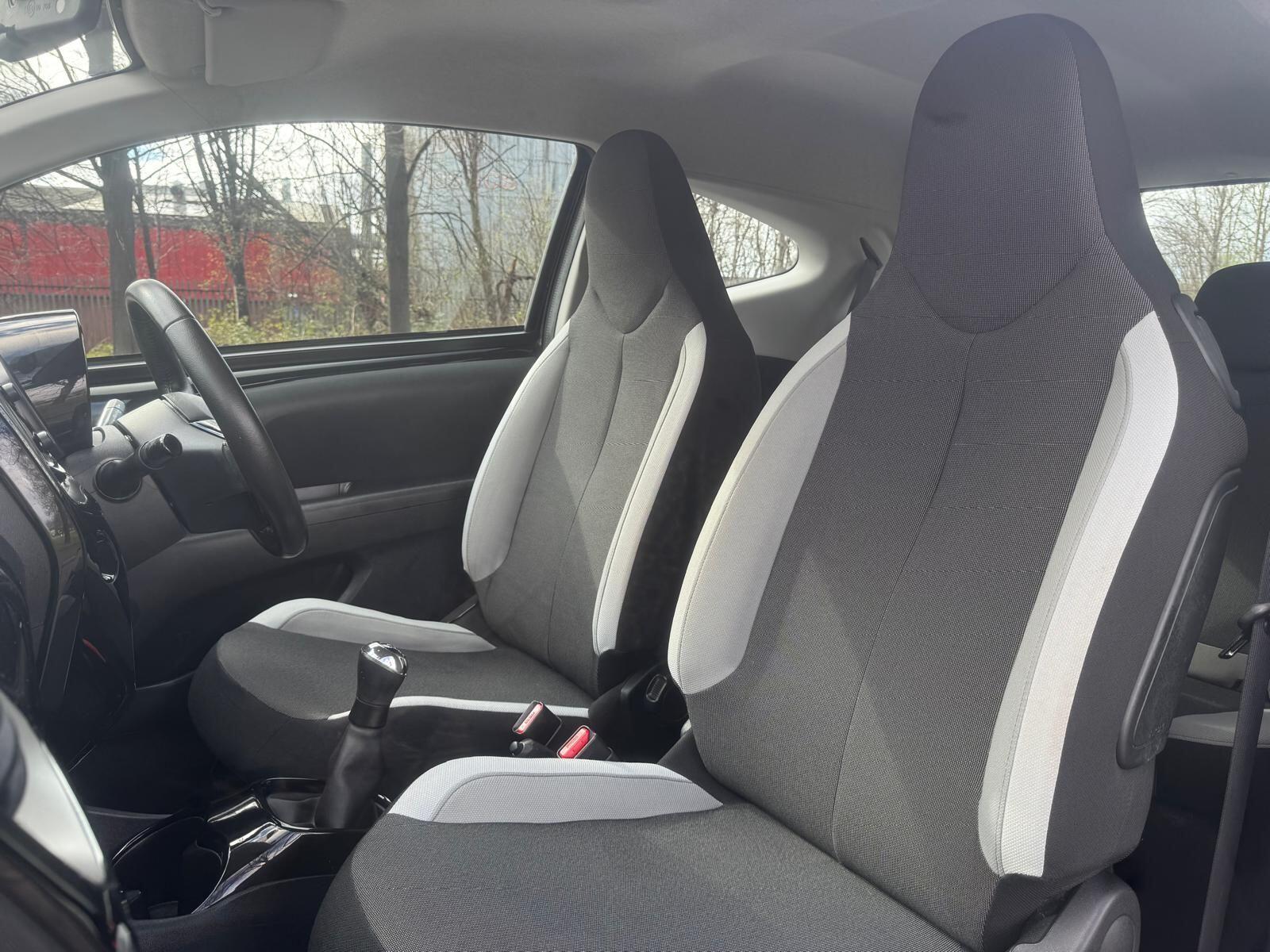 Toyota Aygo - Image 35