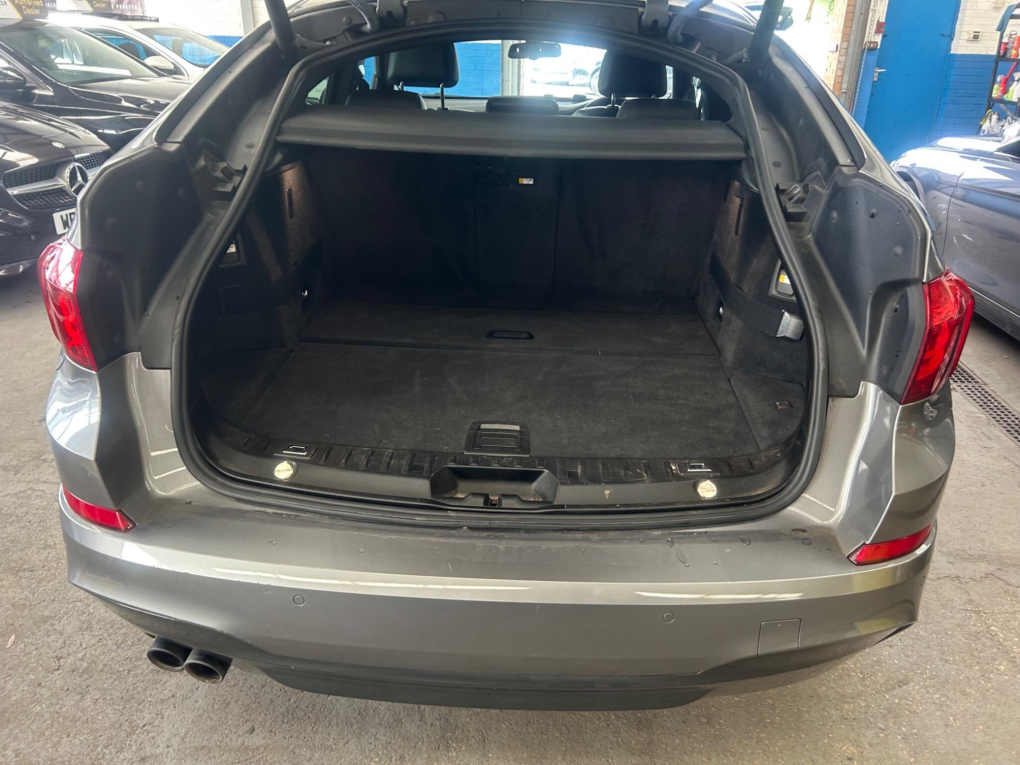 BMW 5 SERIES GRAN TURISMO - Image 27