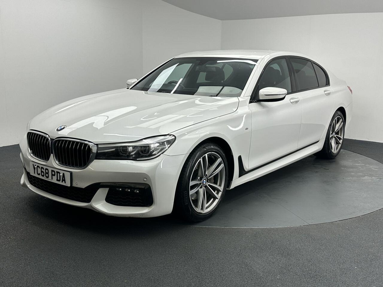 BMW 7 Series - Image 6