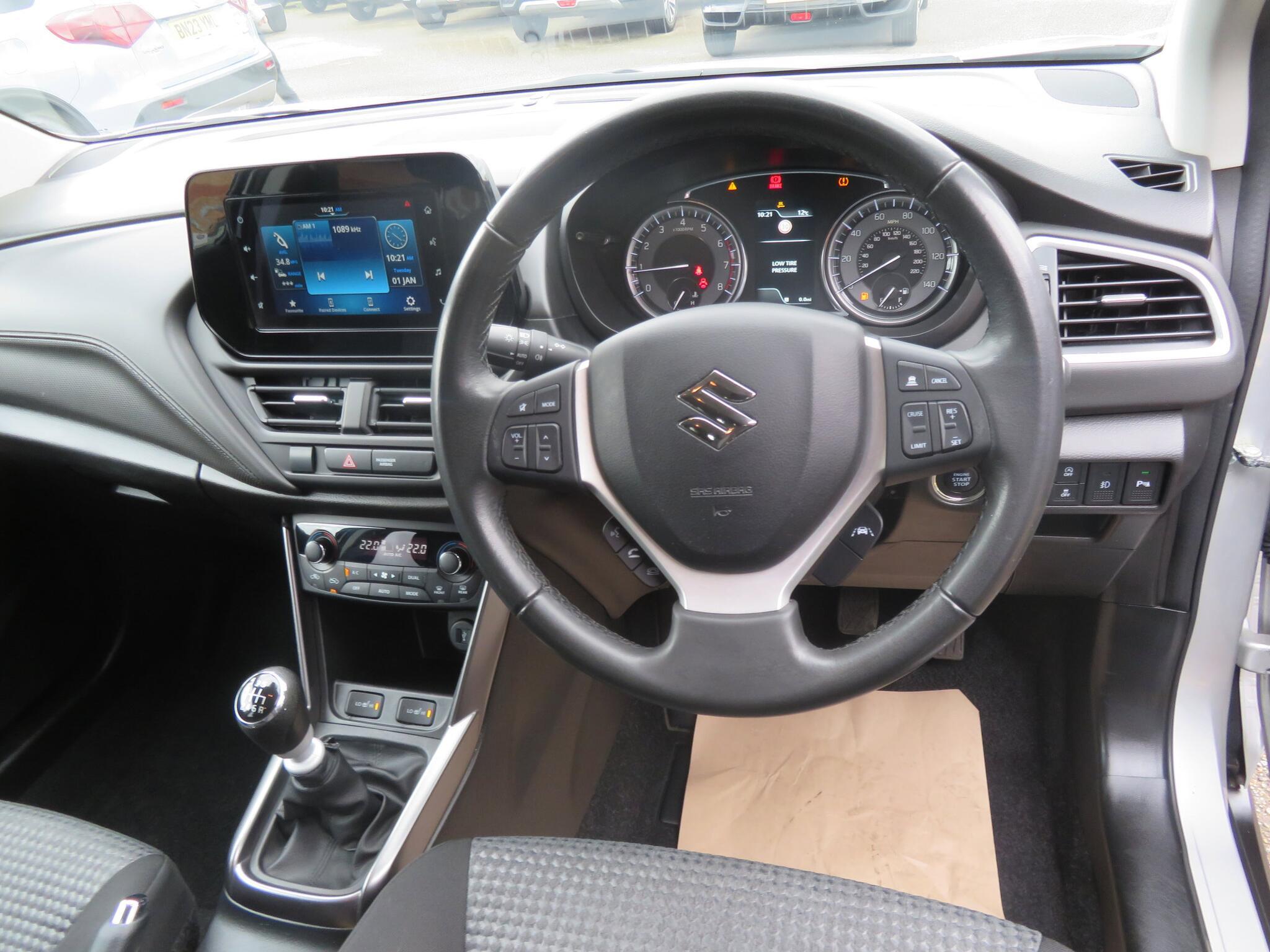 Suzuki S-Cross - Image 15
