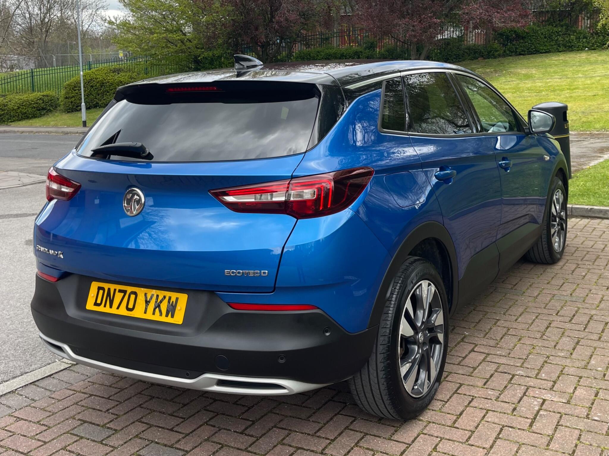 Vauxhall Grandland X - Image 14