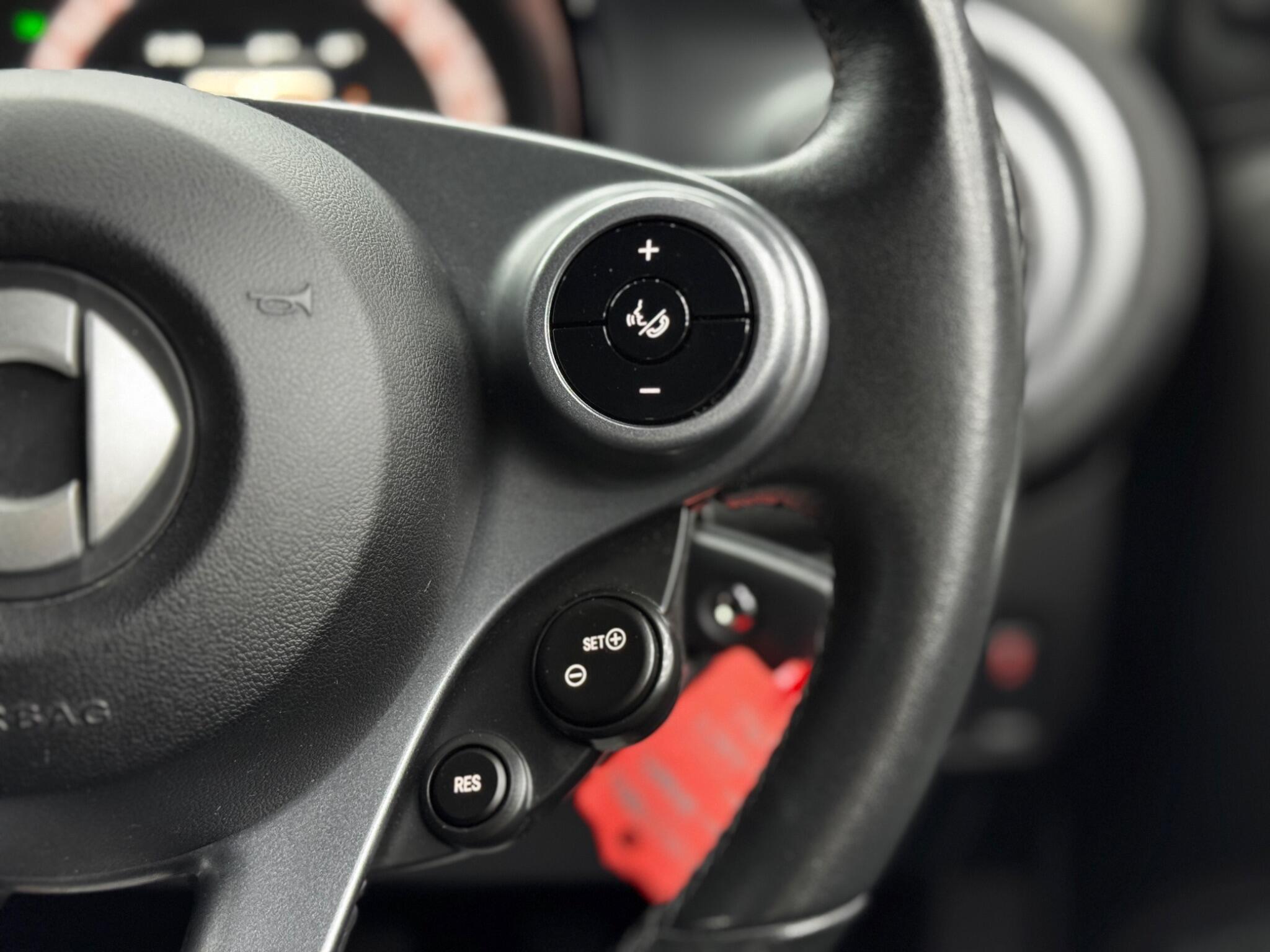 Smart Fortwo - Image 18