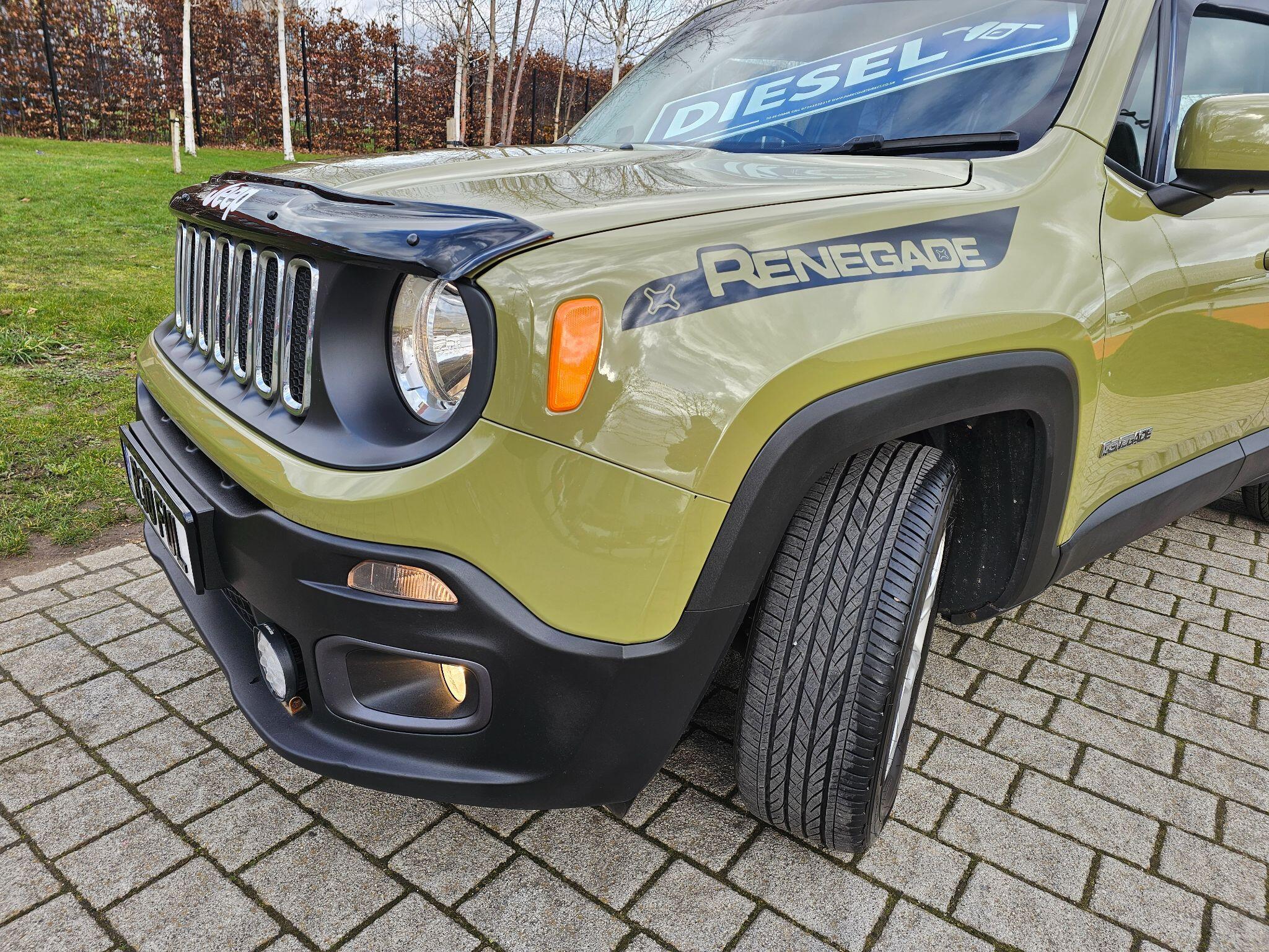 Jeep Renegade - Image 11