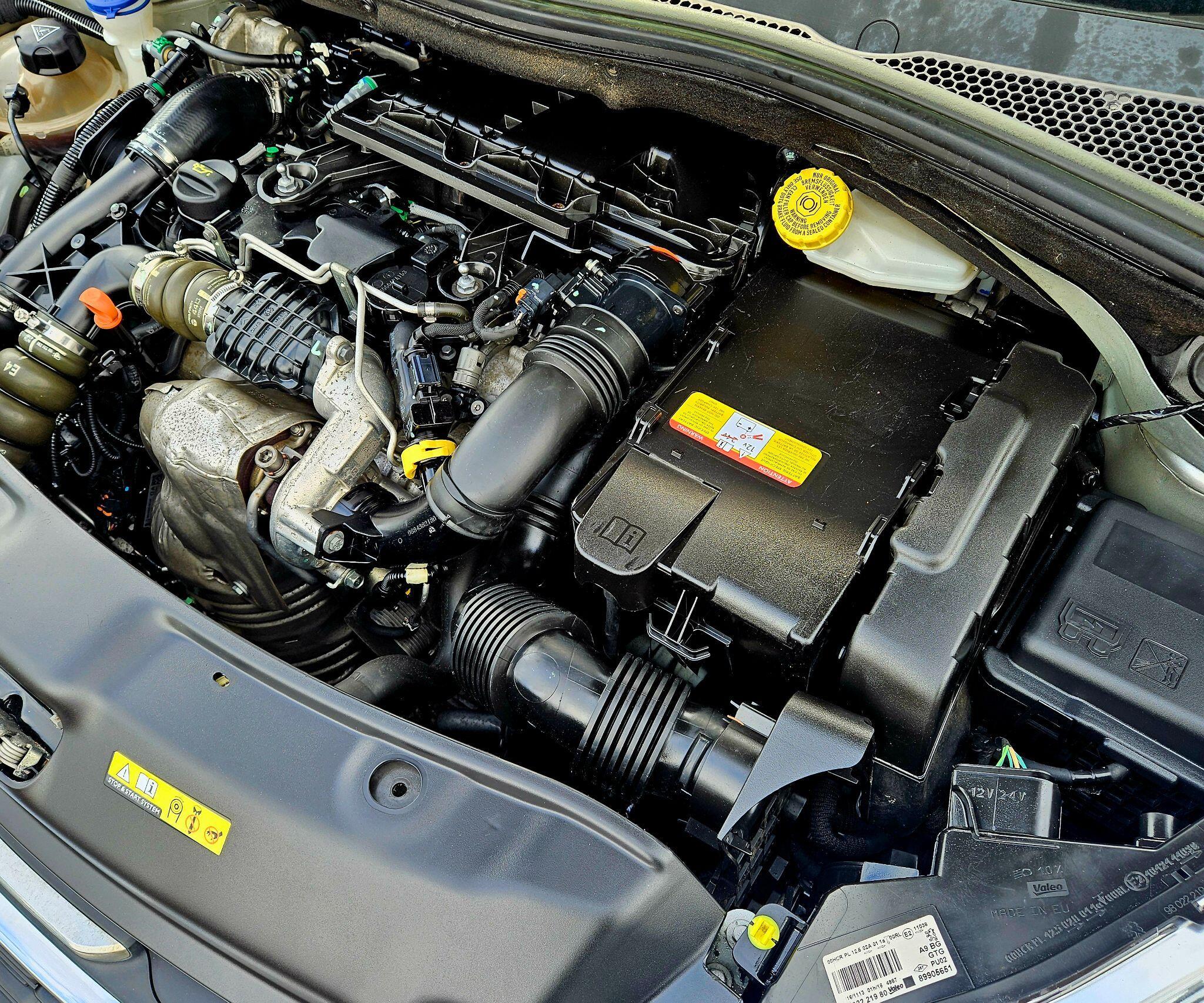 Peugeot 208 - Image 70