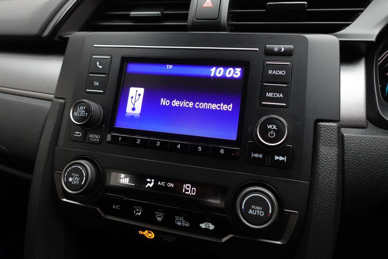 Honda Civic - Image 17