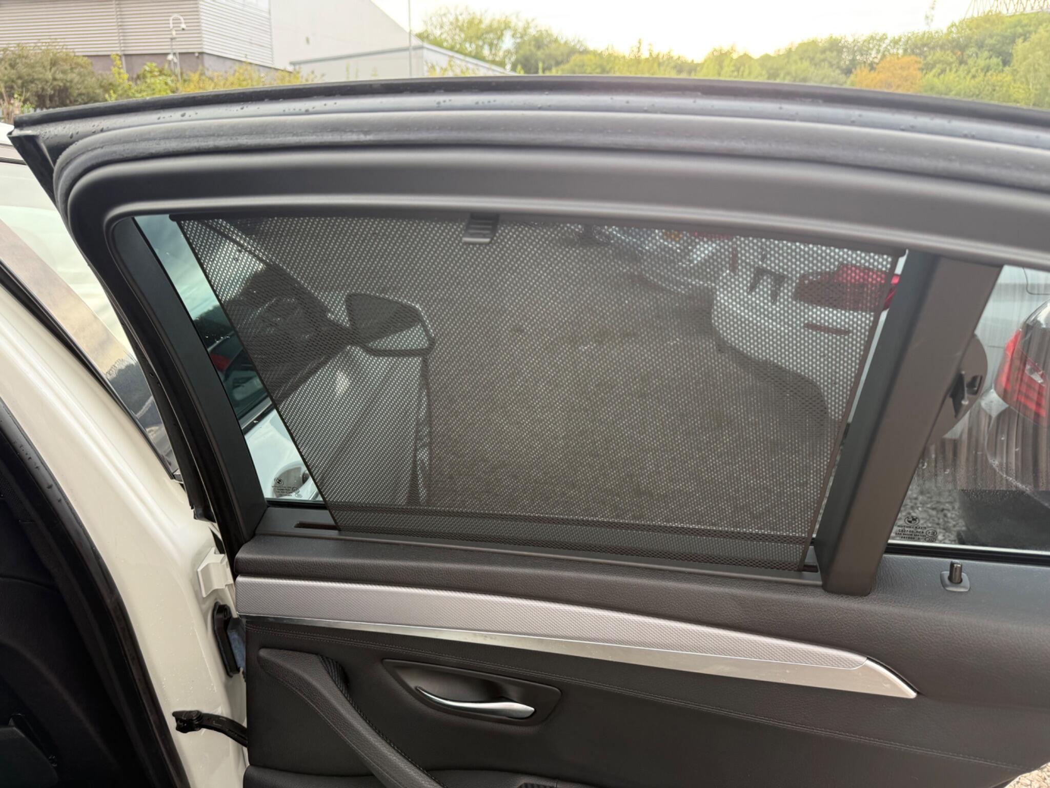 BMW 5 Series - Image 17