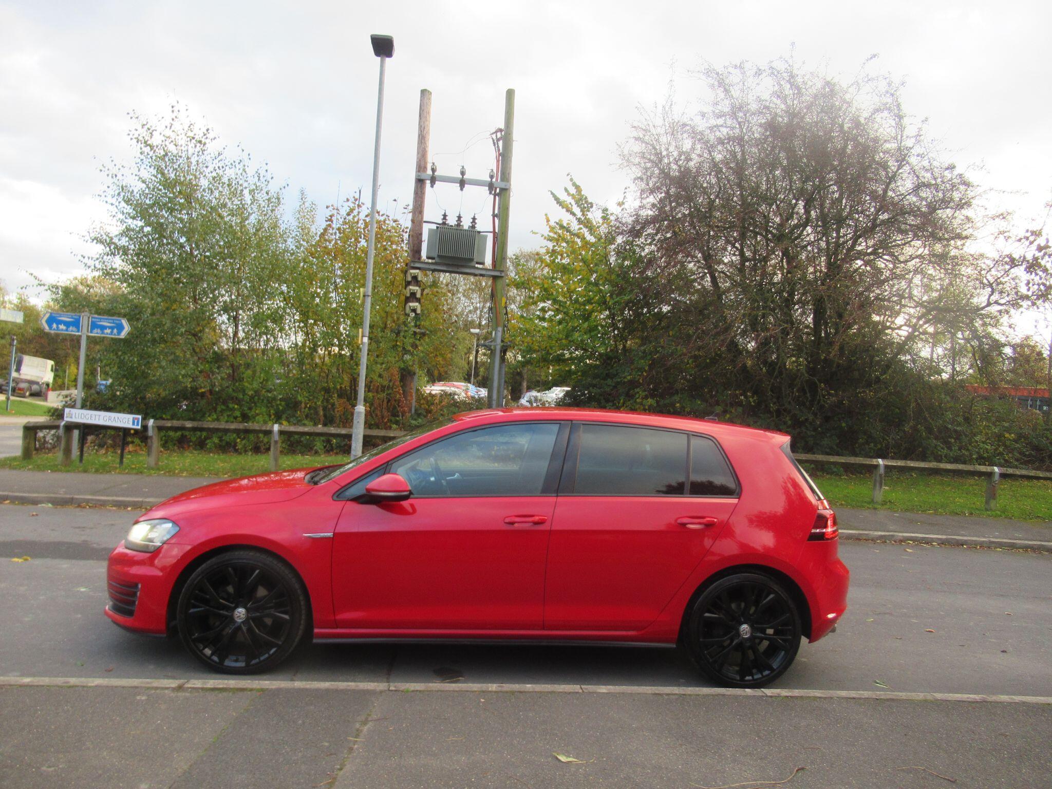 Volkswagen Golf - Image 6