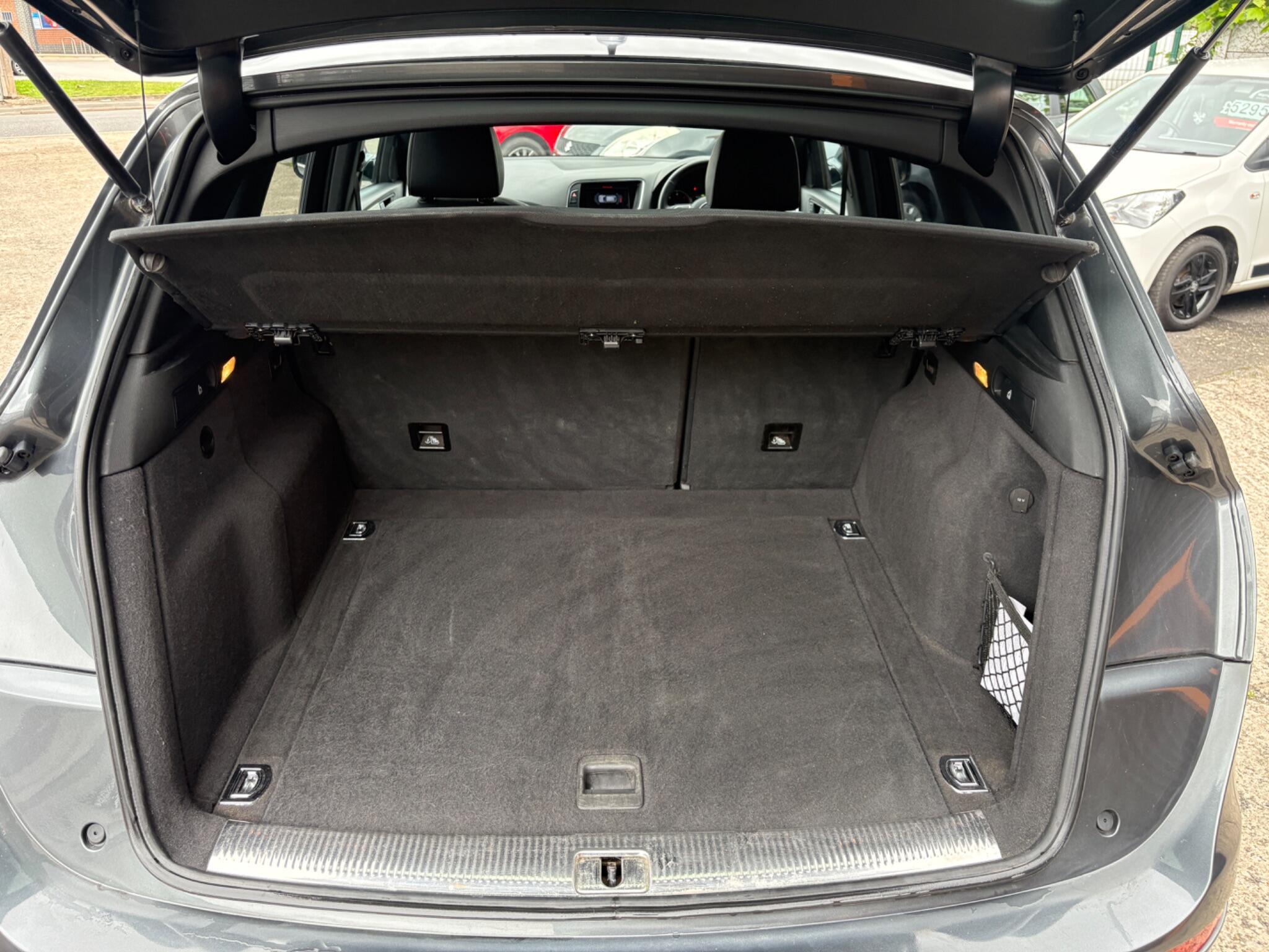 Audi Q5 - Image 17