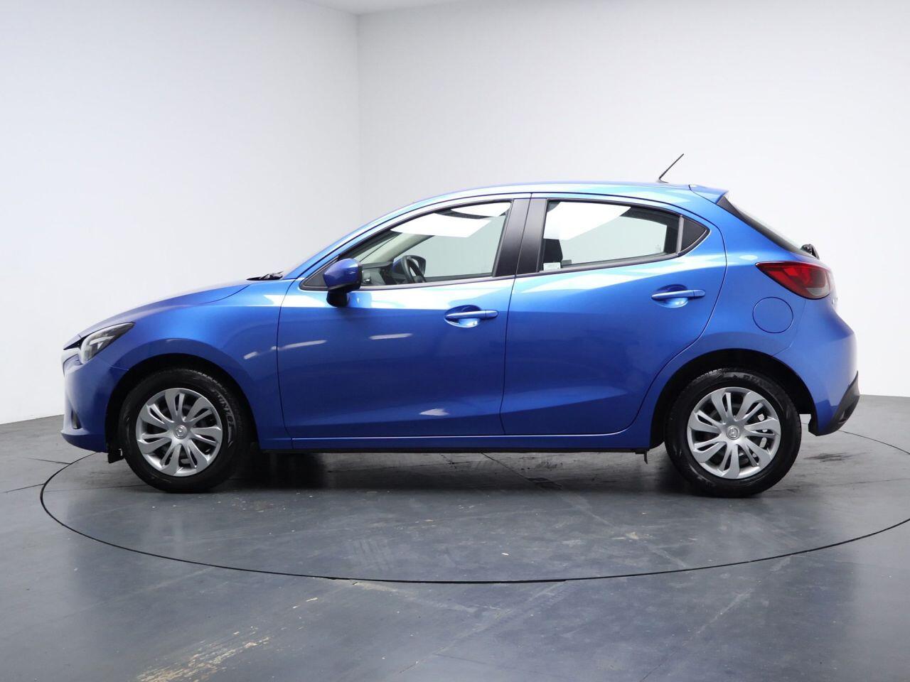 Mazda MAZDA2 - Image 8