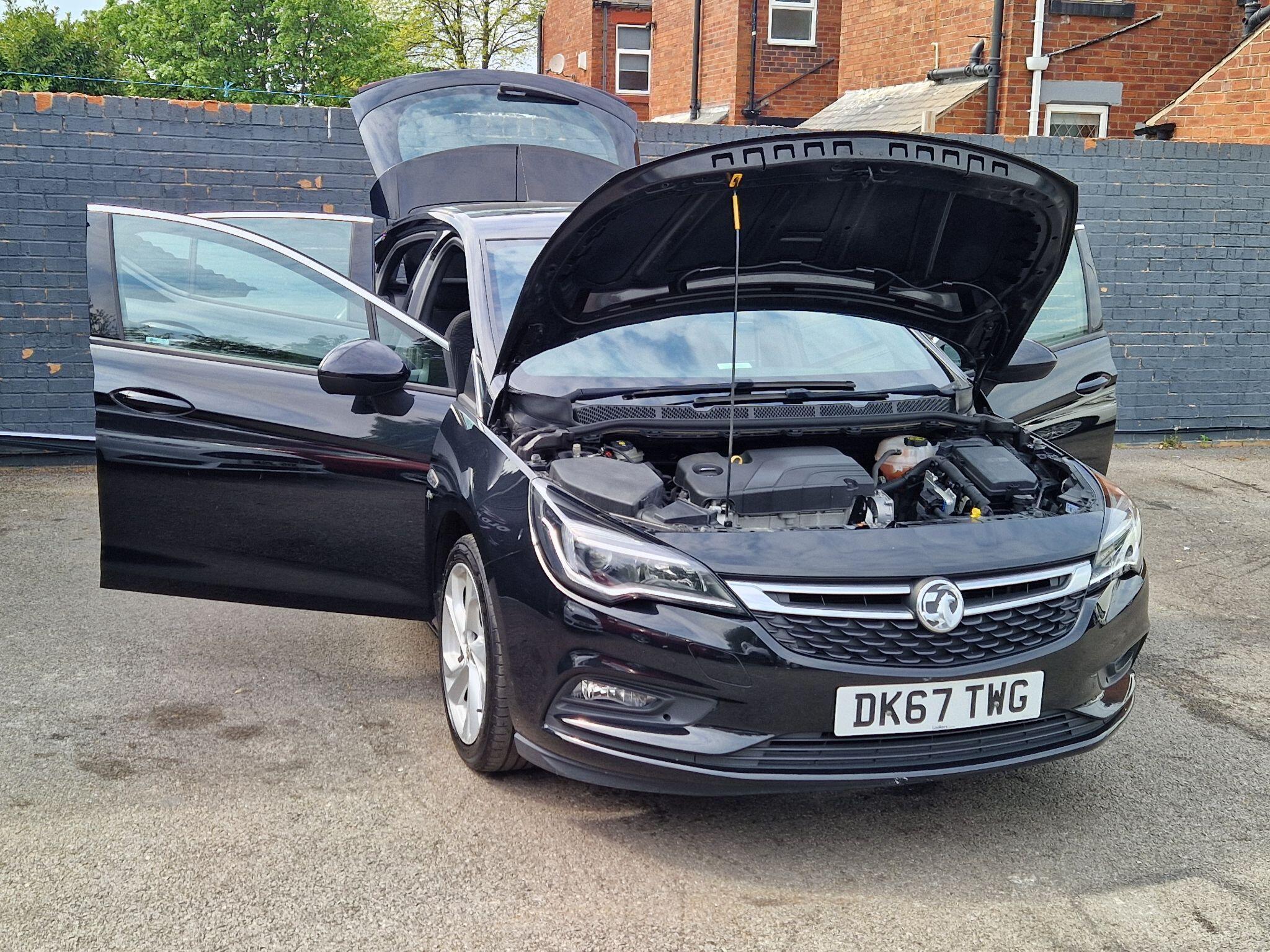Vauxhall Astra - Image 12