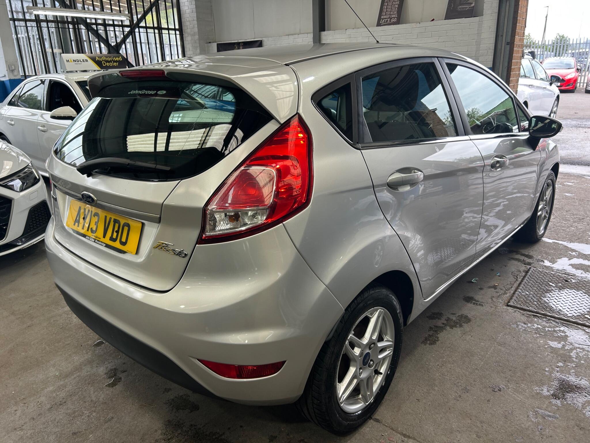 Ford Fiesta - Image 7