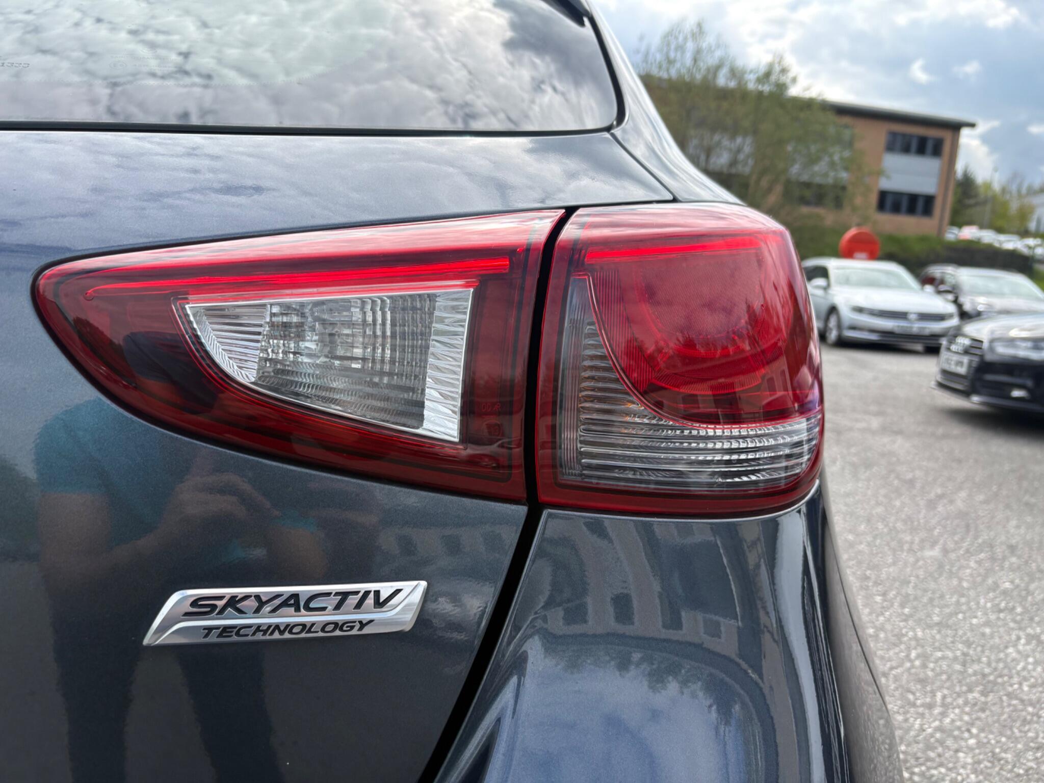 Mazda MAZDA2 - Image 22