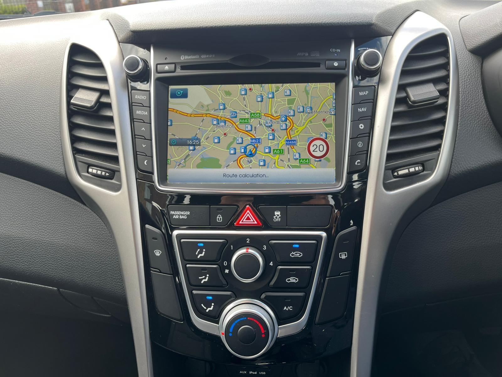 Hyundai i30 - Image 16