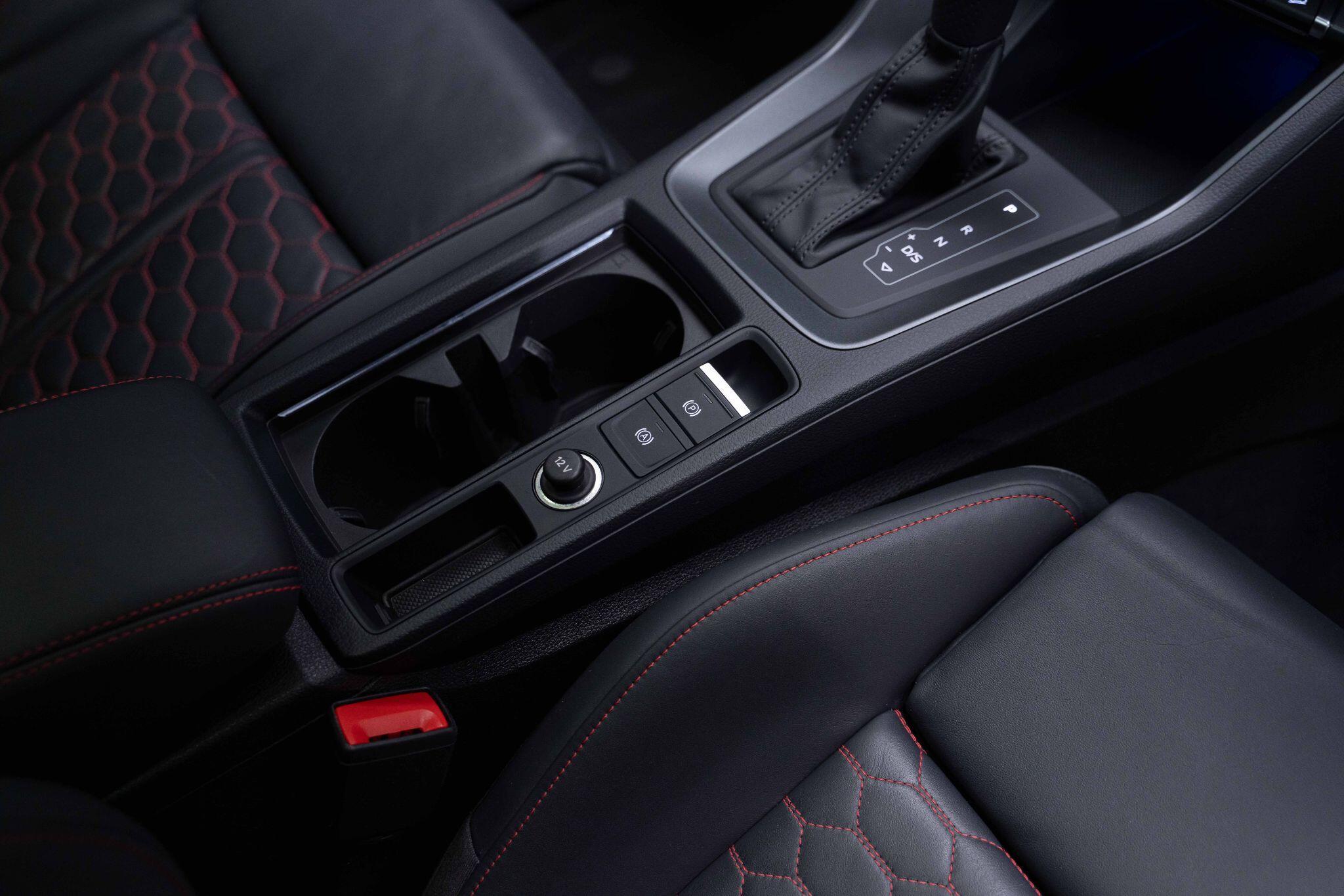 Audi RS Q3 - Image 11