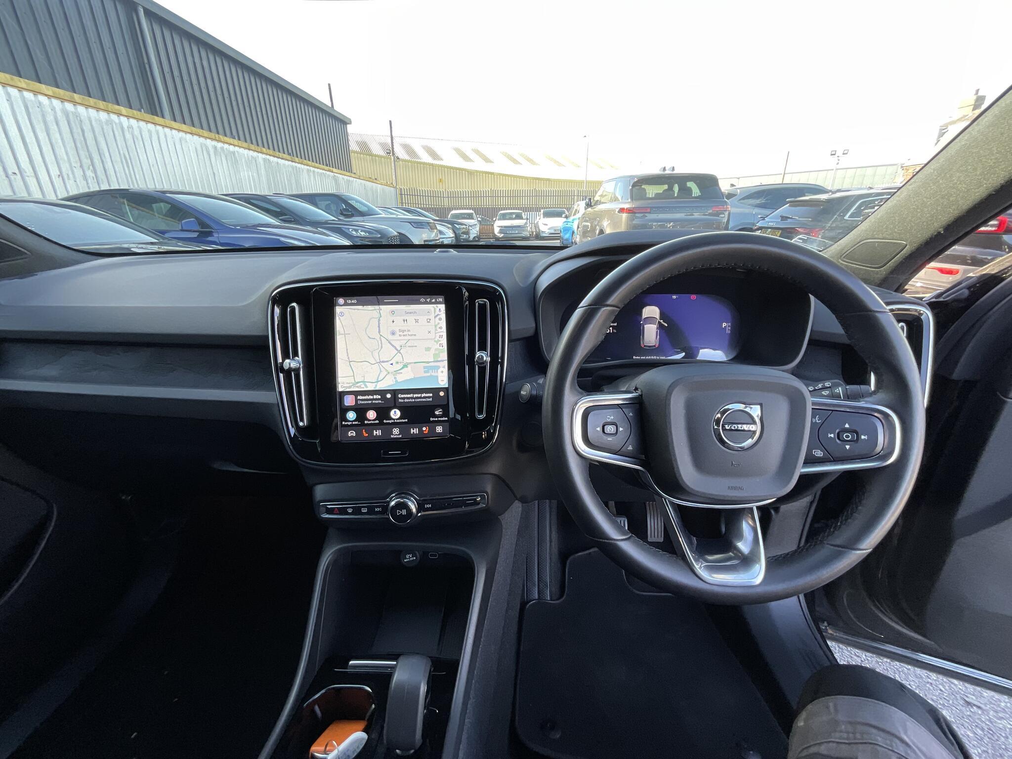 Volvo XC40 - Image 19