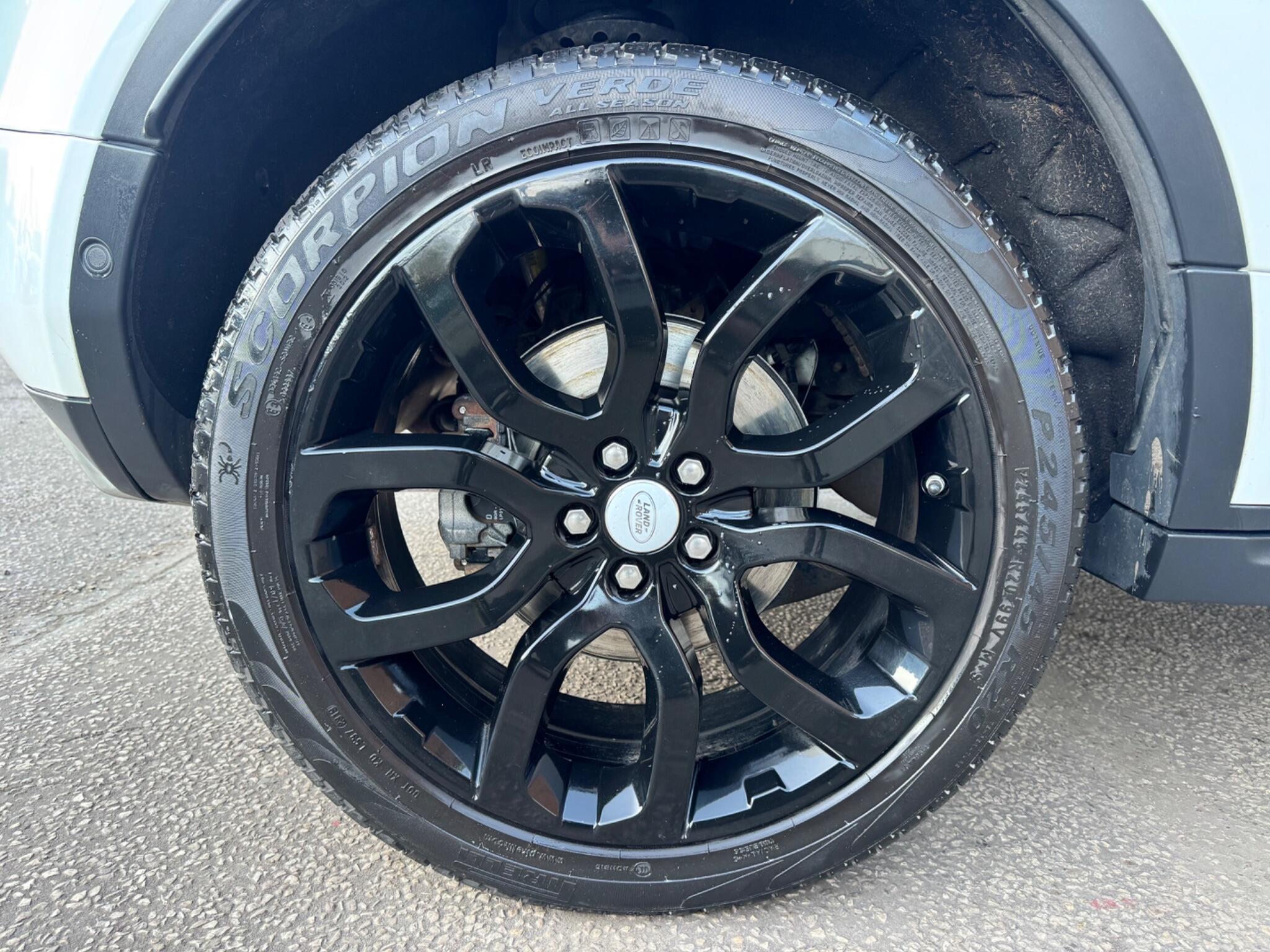 Land Rover Range Rover Evoque - Image 51