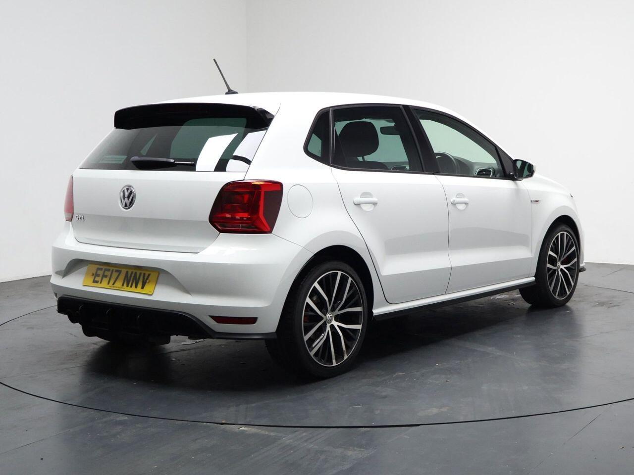 Volkswagen Polo - Image 12