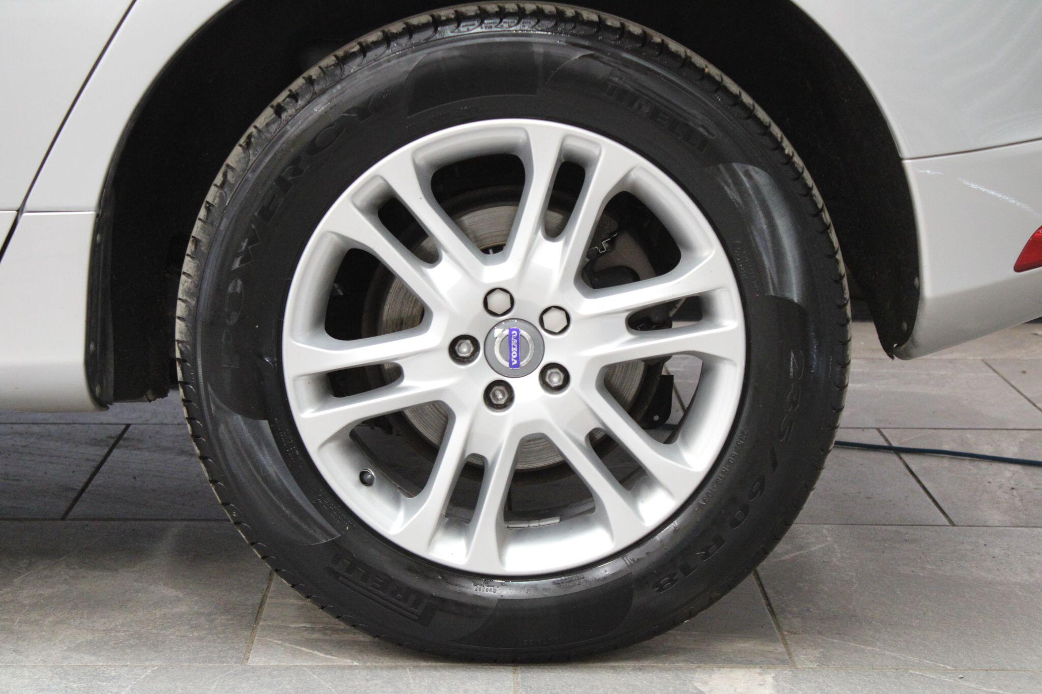 Volvo XC60 - Image 37