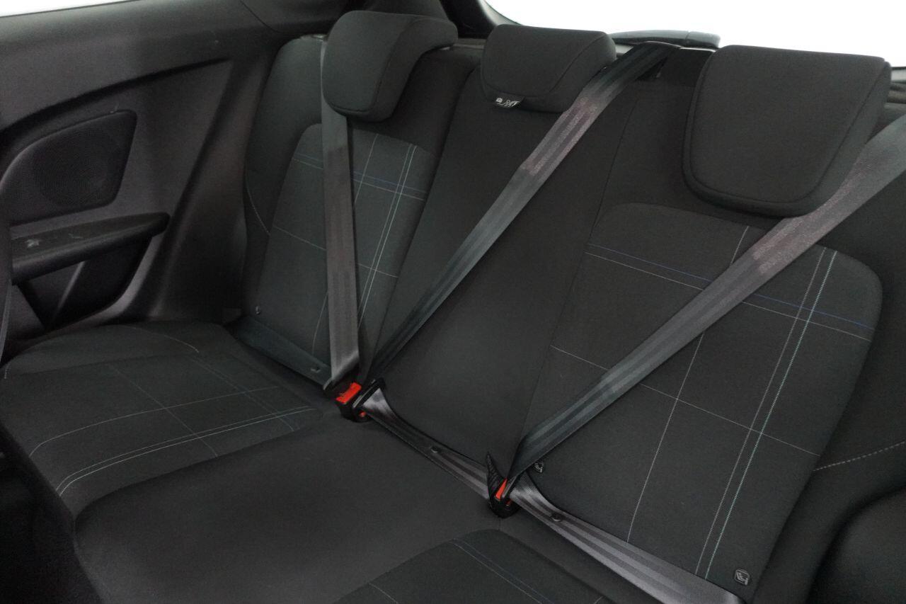Ford Fiesta - Image 18